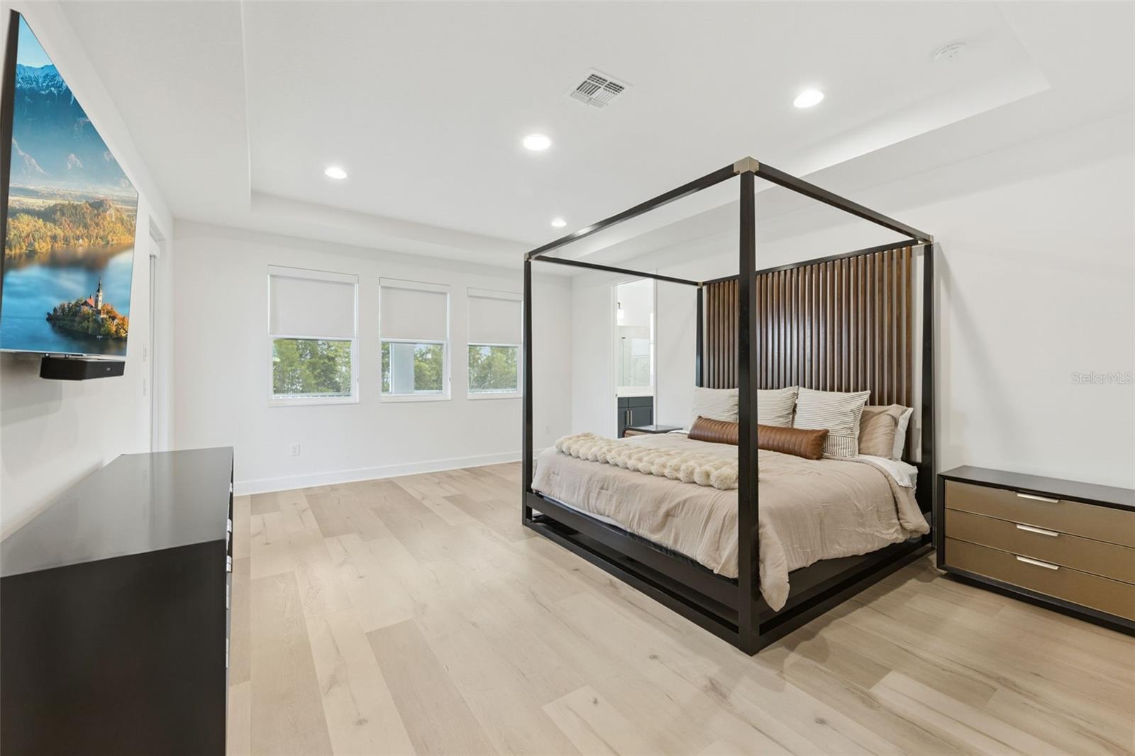 Image 27 of 63 For 14423 Wabasso Loop