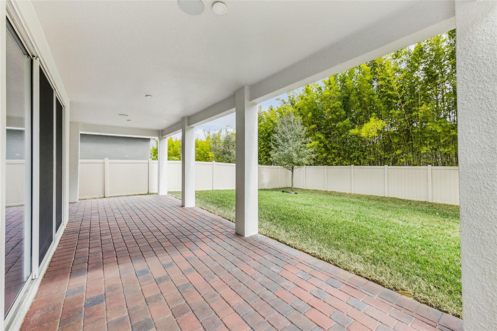 Image 39 of 63 For 14423 Wabasso Loop