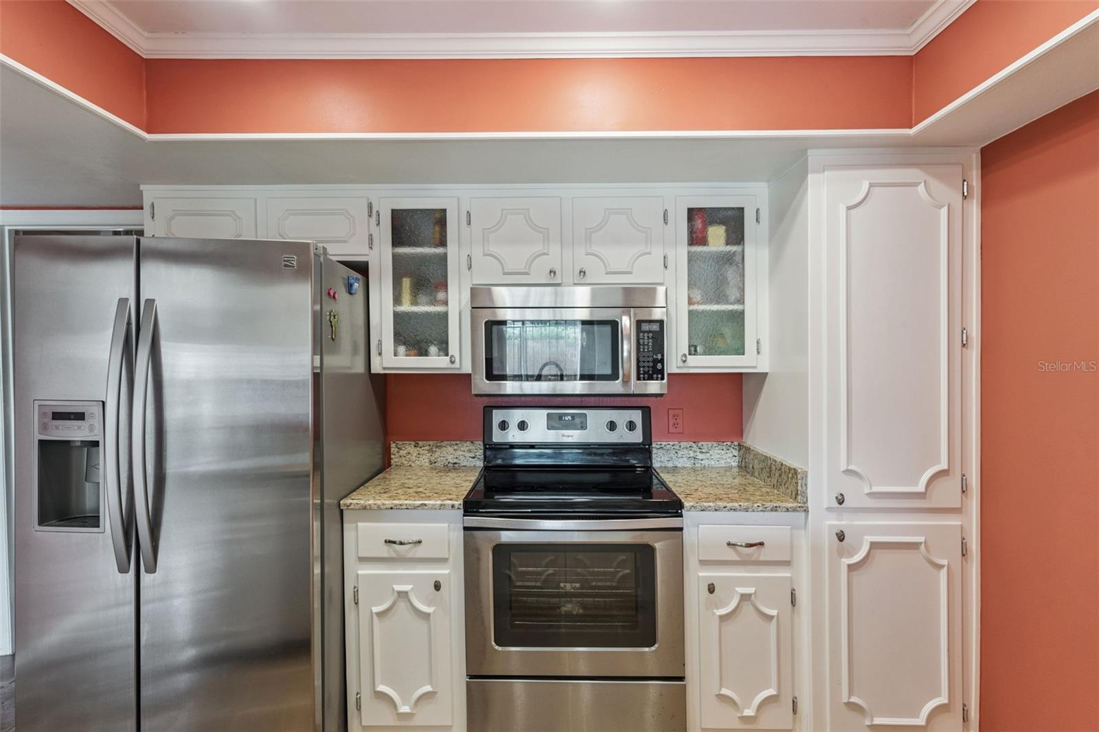 Image 13 of 32 For 907 Hillary Court 5