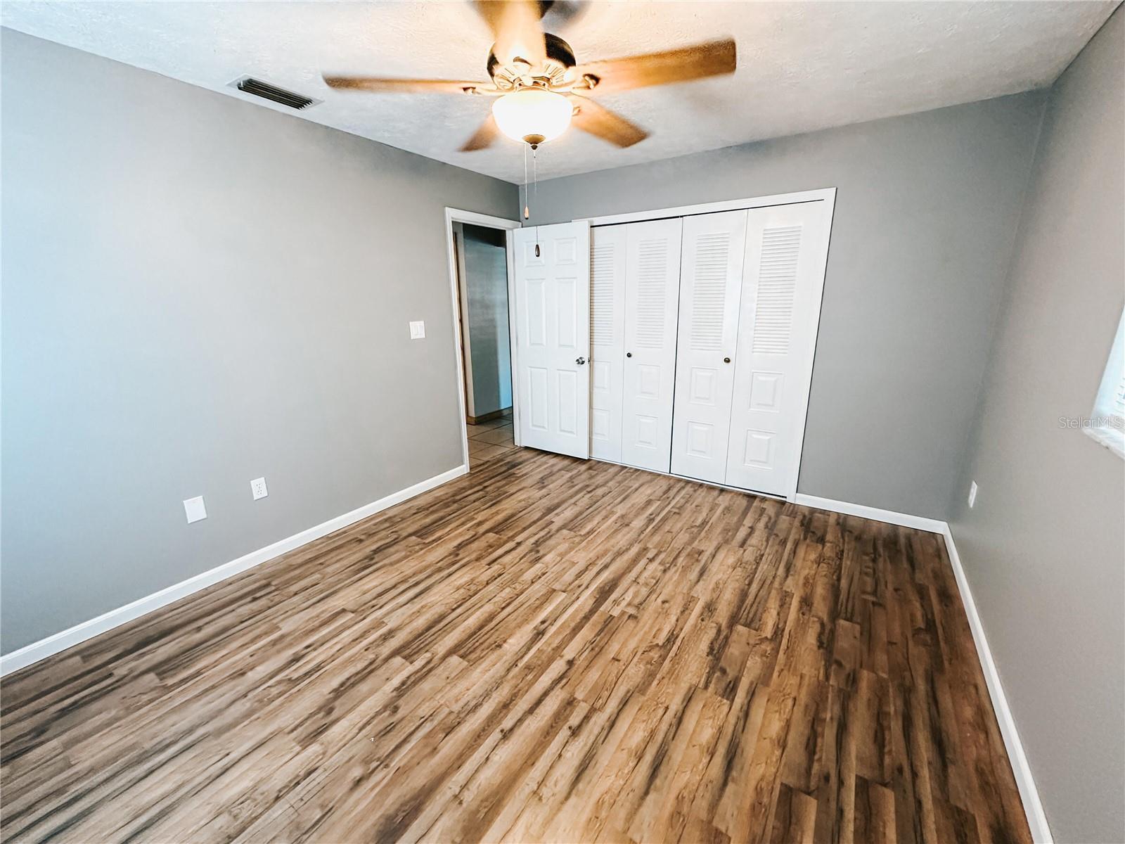 Image 15 of 25 For 222 Highlands Lake Drive