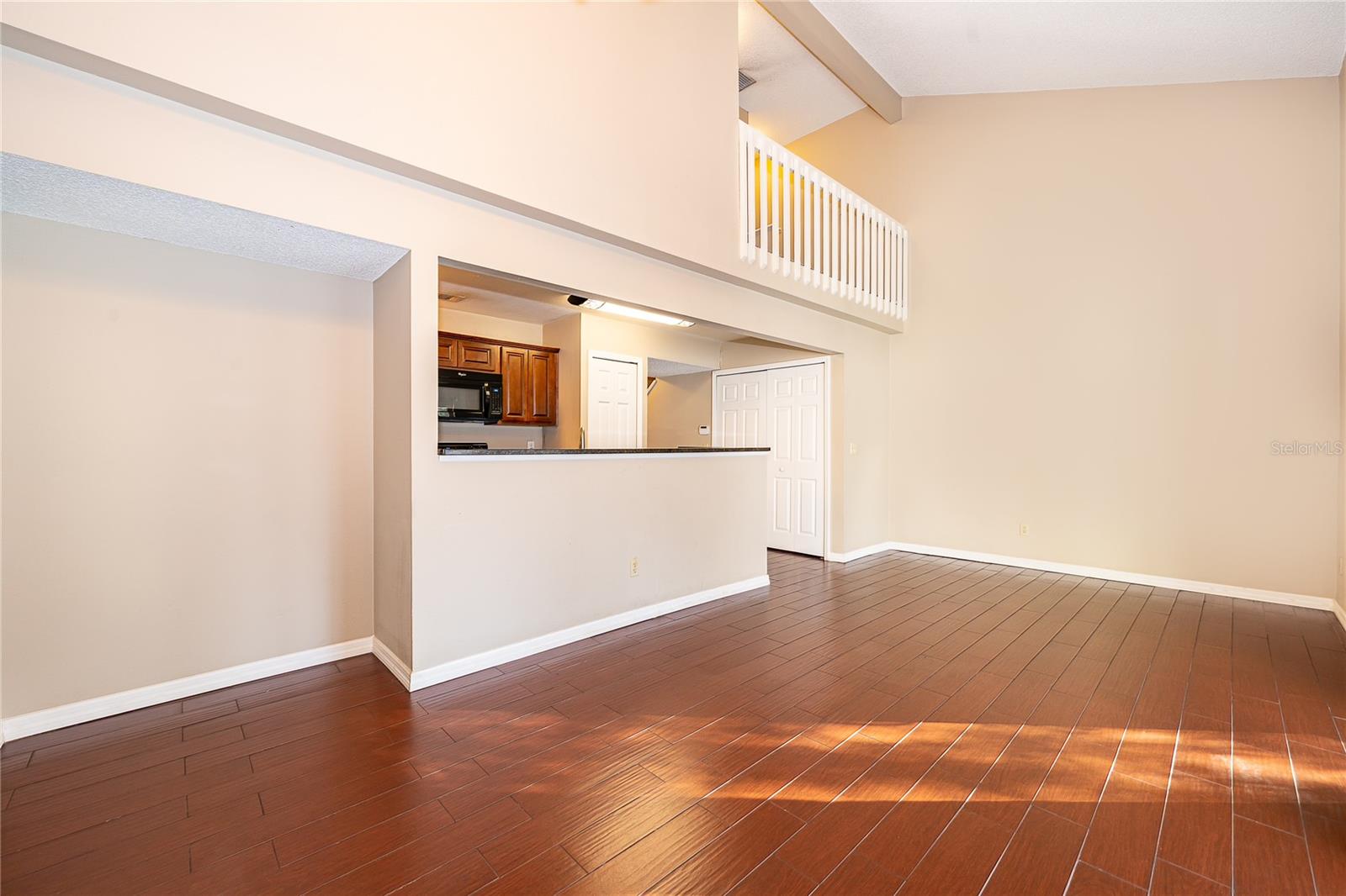 Image 10 of 27 For 5473 Bracken Court