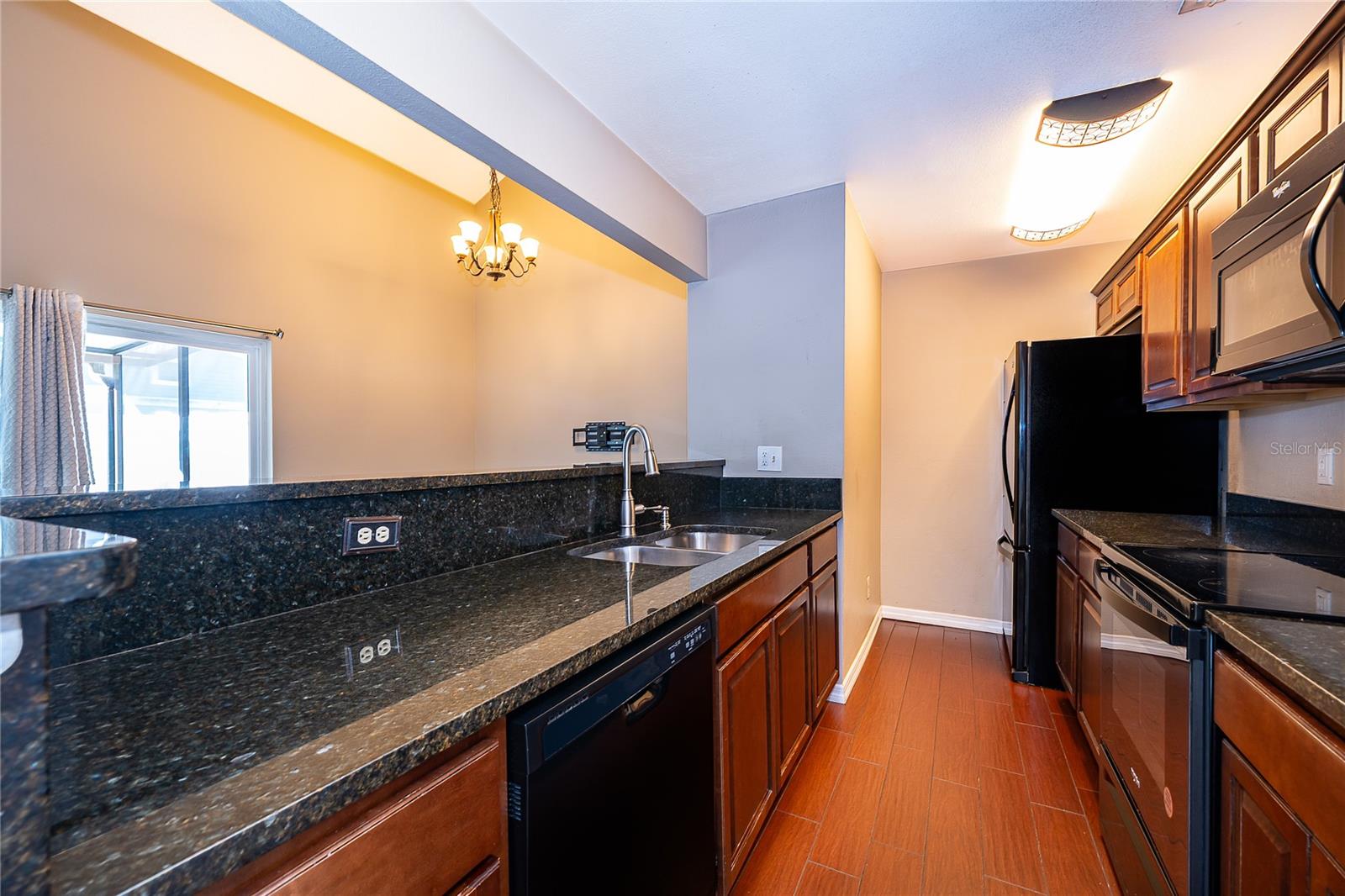 Image 5 of 27 For 5473 Bracken Court