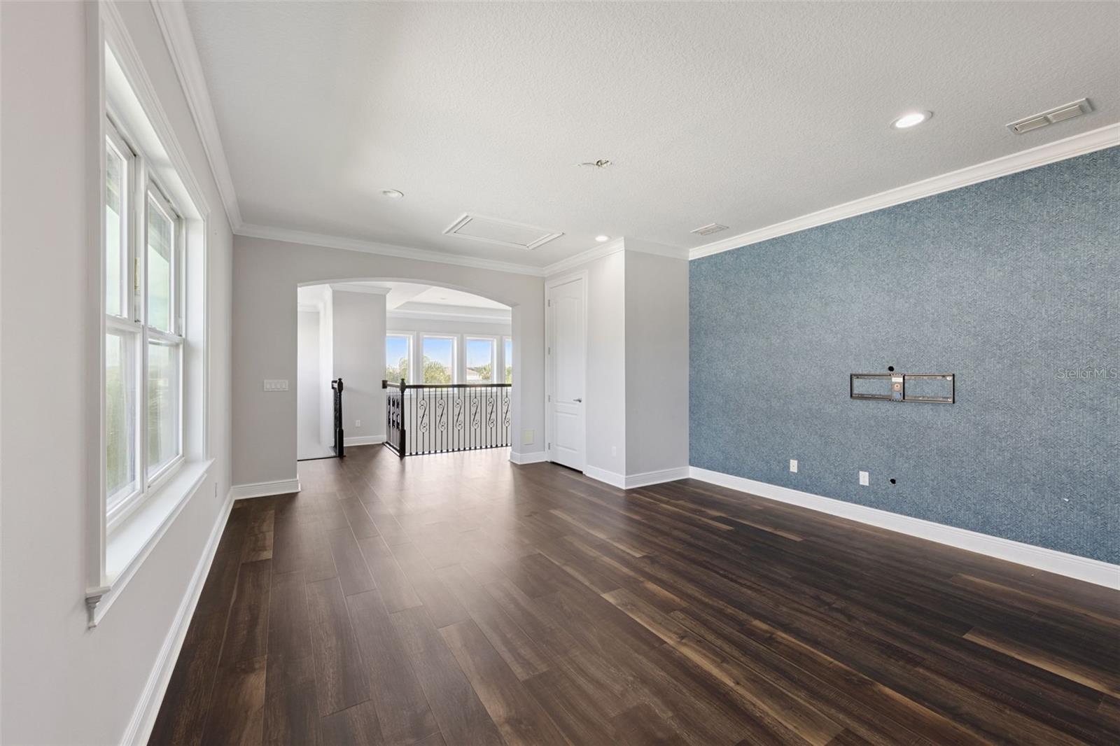 Image 11 of 55 For 7567 Green Mountain Way