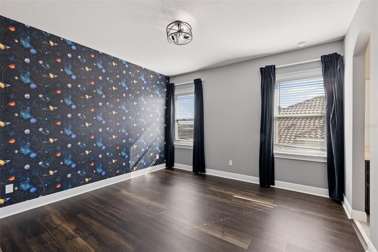 Image 21 of 55 For 7567 Green Mountain Way