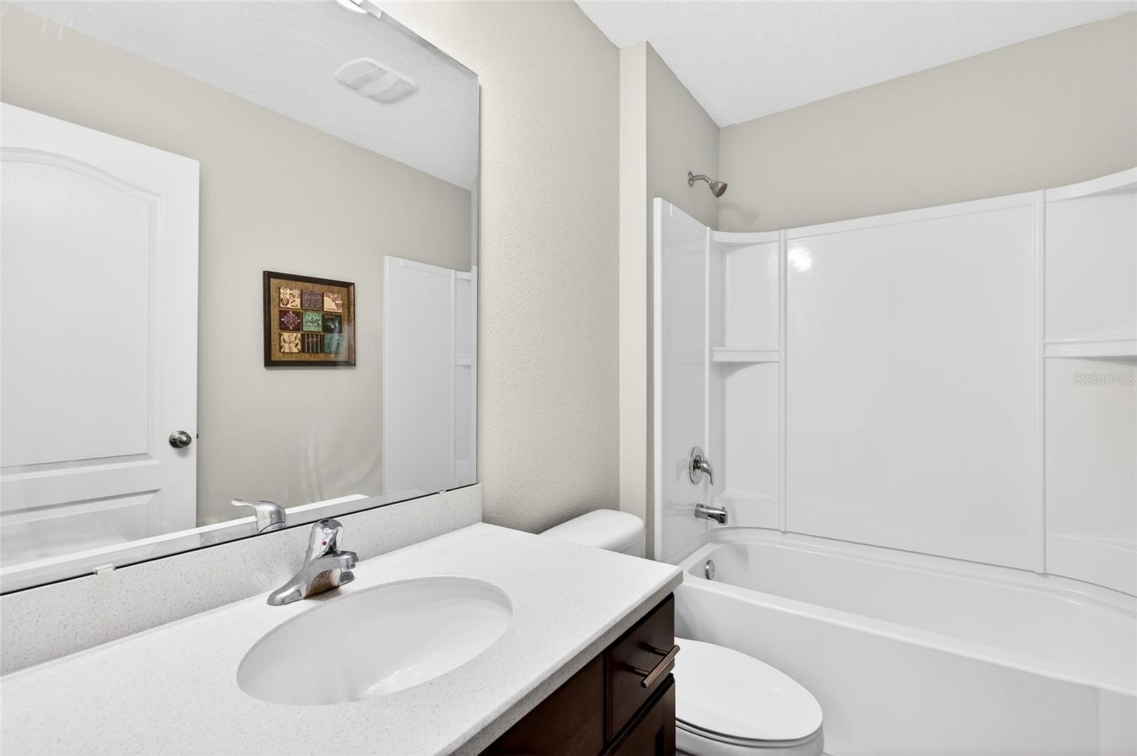 Image 22 of 41 For 138 Hummingbird Place