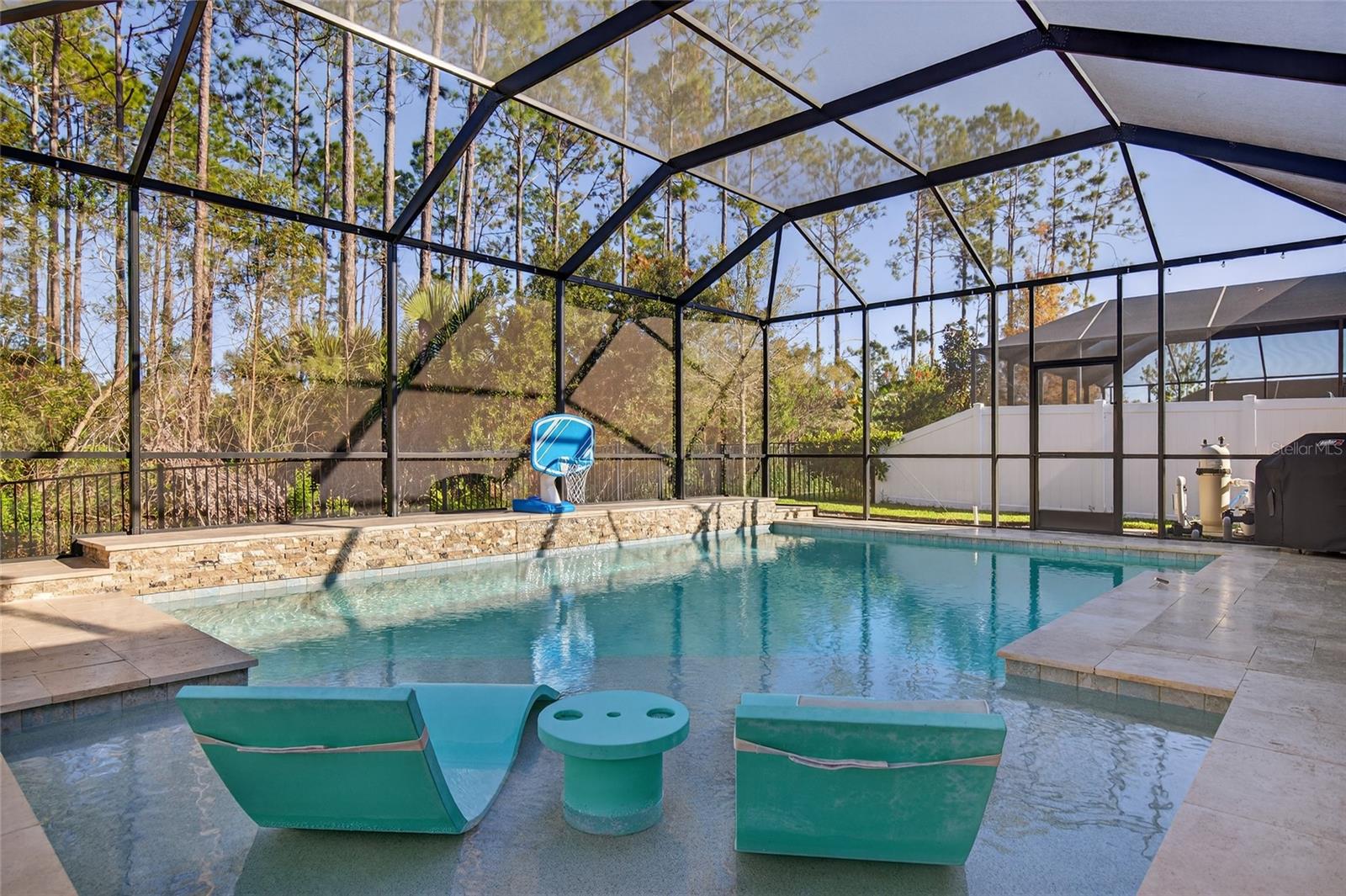 Image 3 of 41 For 138 Hummingbird Place