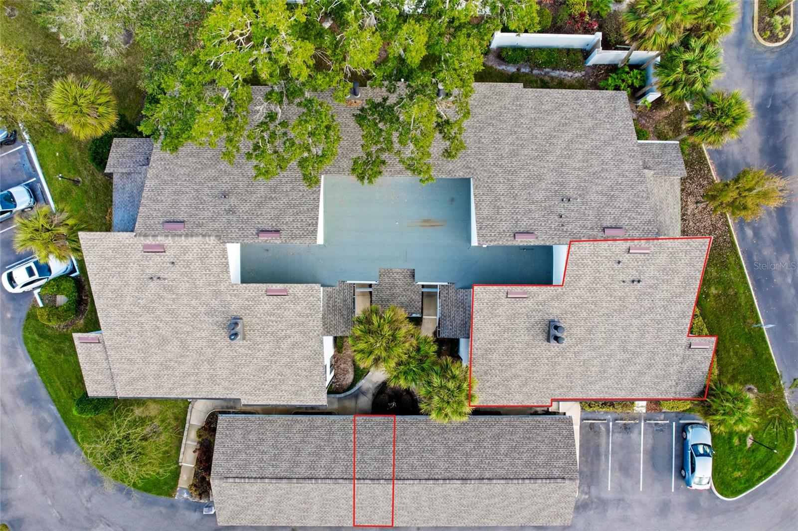 Image 32 of 41 For 551 Finchley Road 551