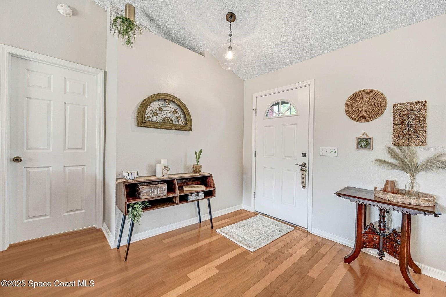 Image 5 of 45 For 2015 Blue Ridge Avenue