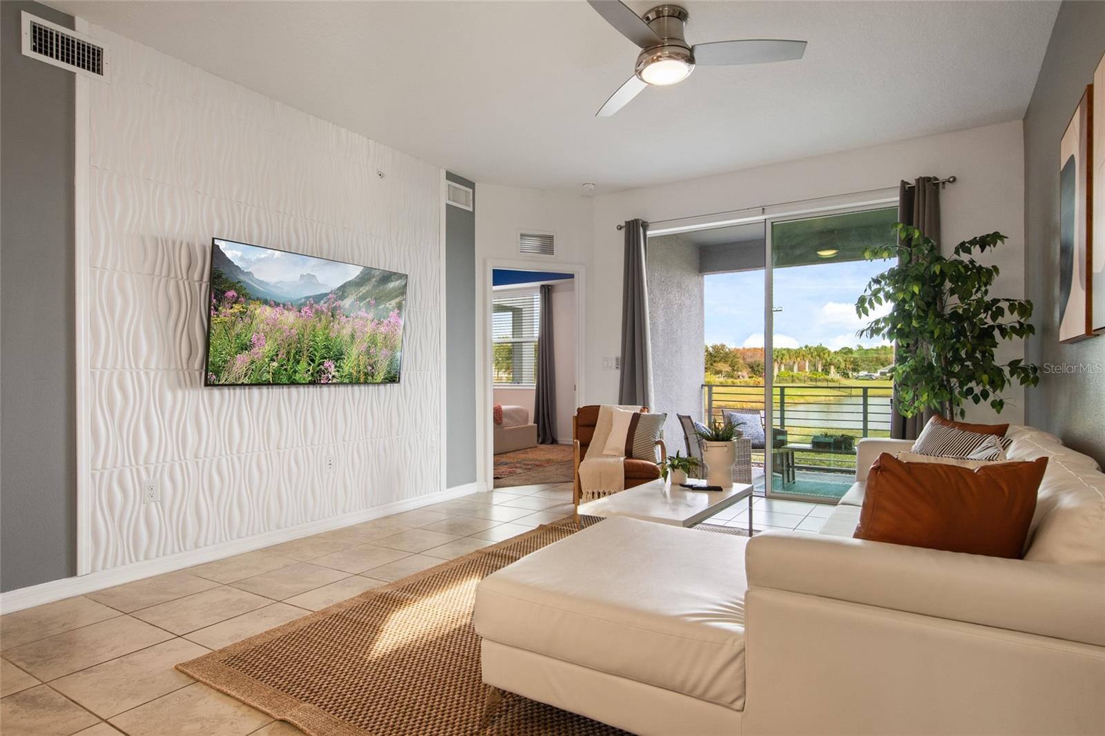 Image 20 of 34 For 3191 Paradox Circle 108