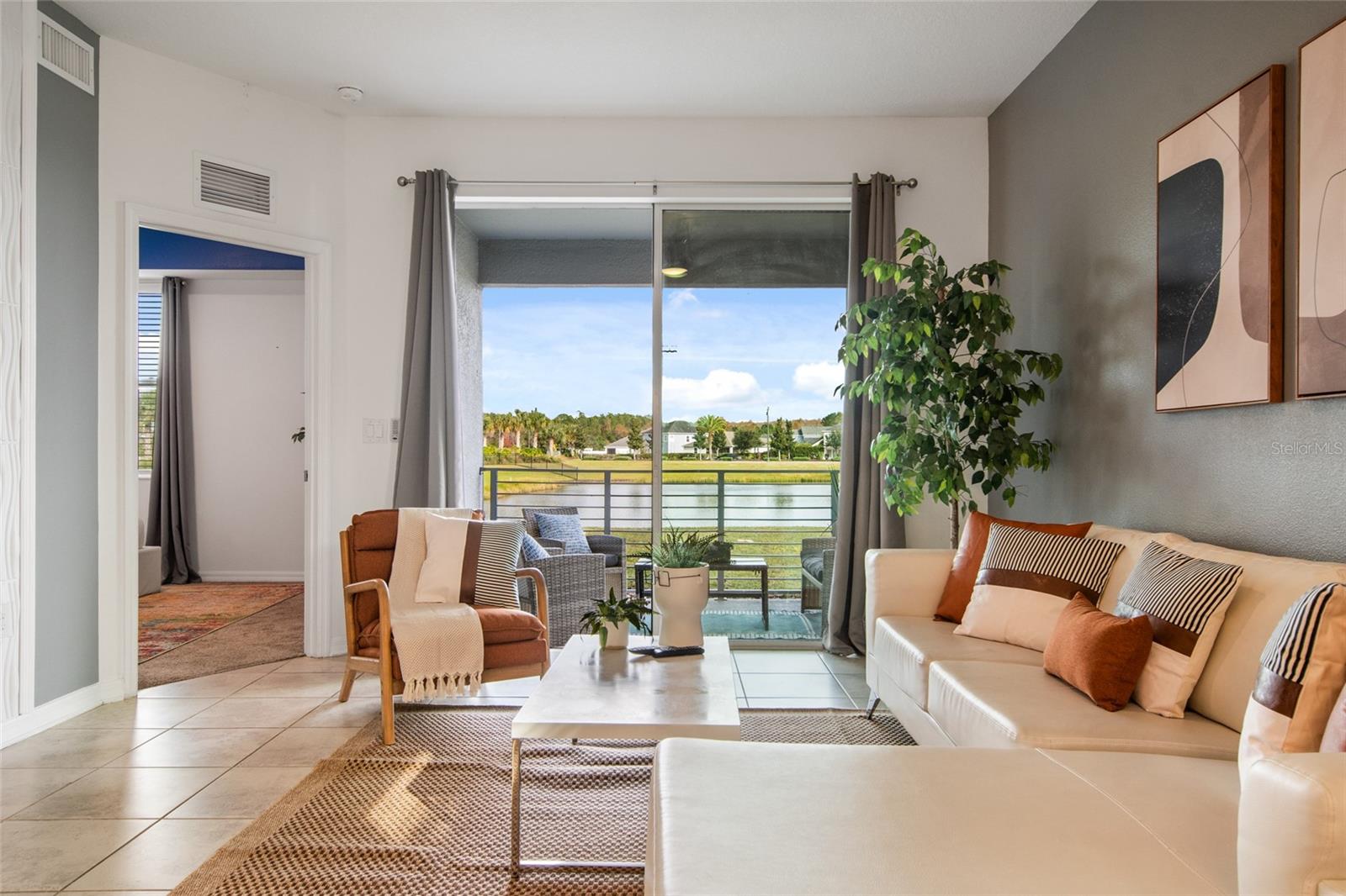 Image 21 of 34 For 3191 Paradox Circle 108