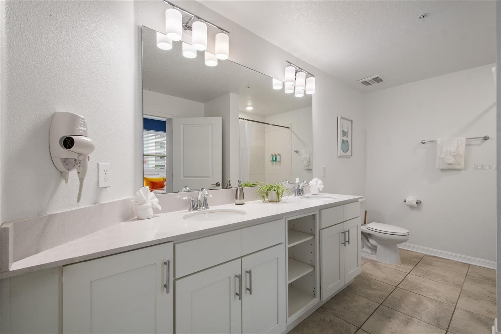 Image 33 of 34 For 3191 Paradox Circle 108