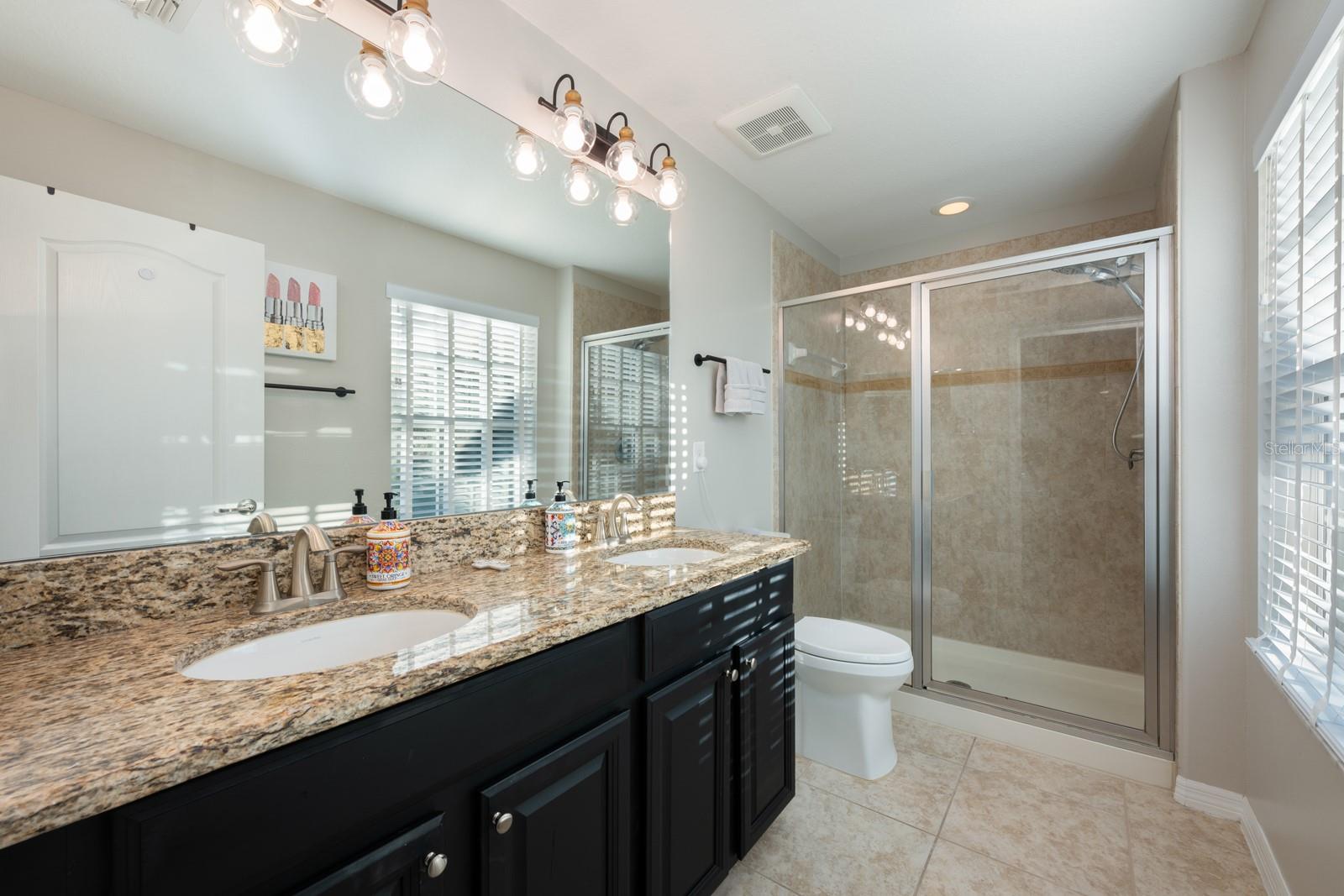 Image 15 of 36 For 5685 New Independence Parkway