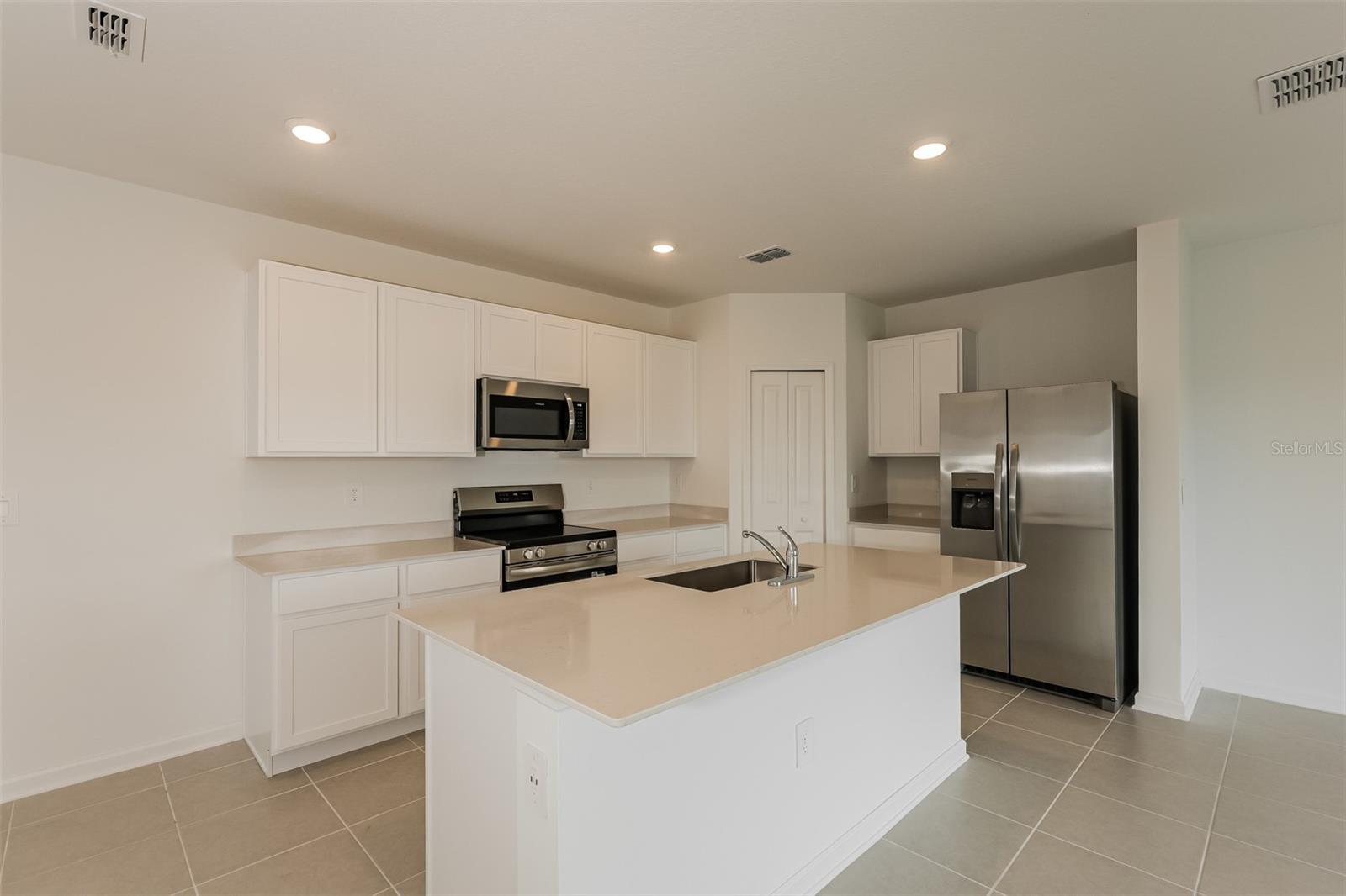 Image 12 of 17 For 3683 Hardman Drive