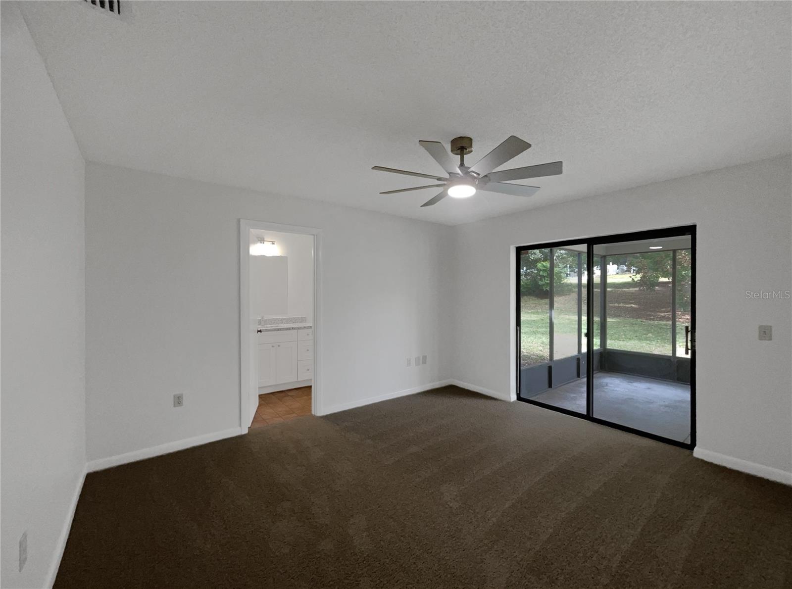 Image 22 of 25 For 93 Hillside Drive