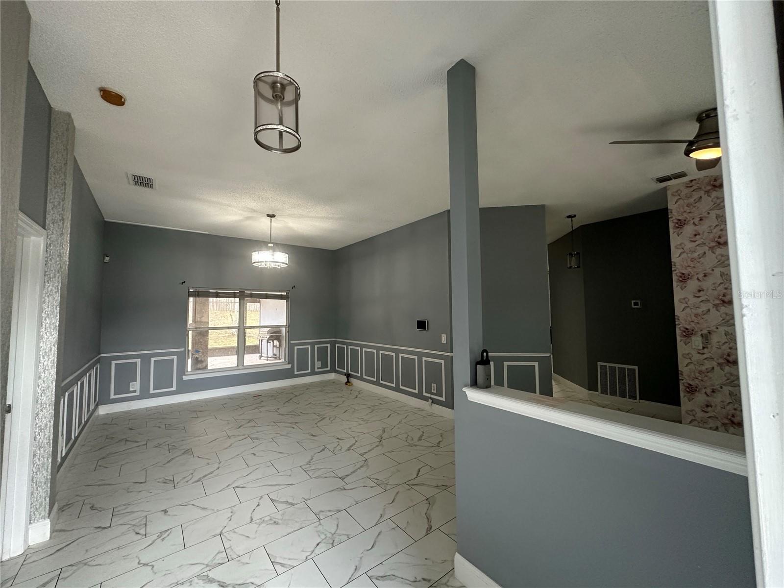 Image 4 of 27 For 6498 Royal Tern Street