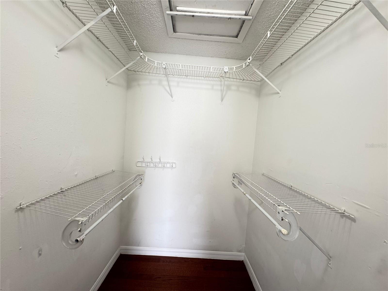 Image 13 of 20 For 1742 Potomac Court 1742