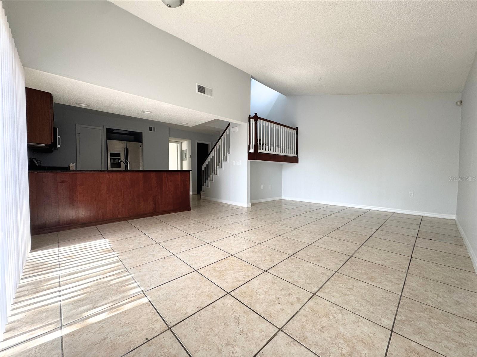 Image 6 of 20 For 1742 Potomac Court 1742