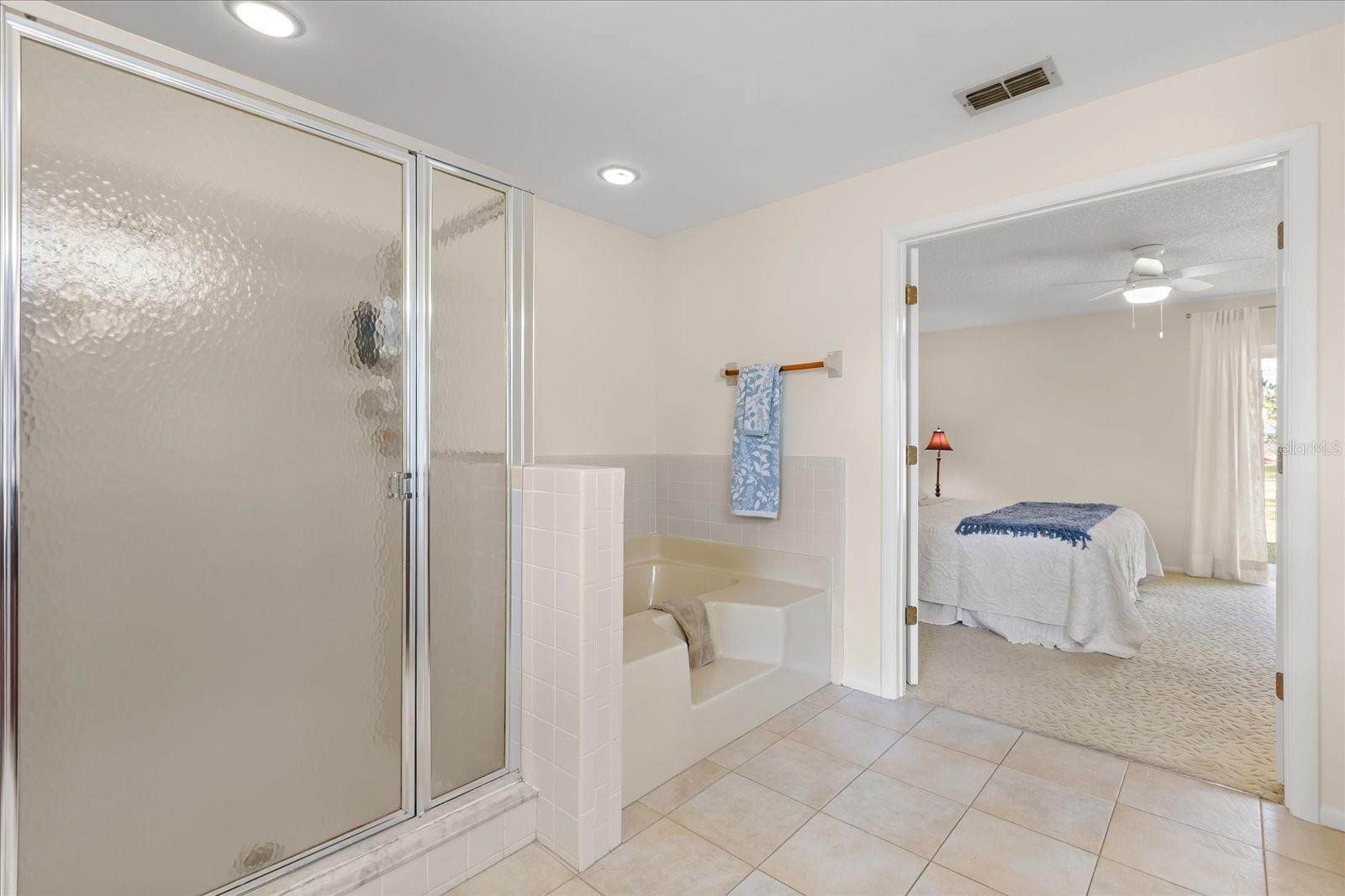 Image 20 of 42 For 7741 Lake Andrea Circle