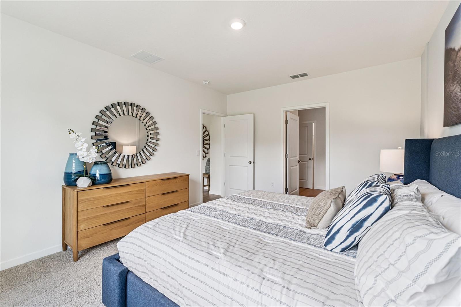 Image 20 of 70 For 2821 House Finch Road