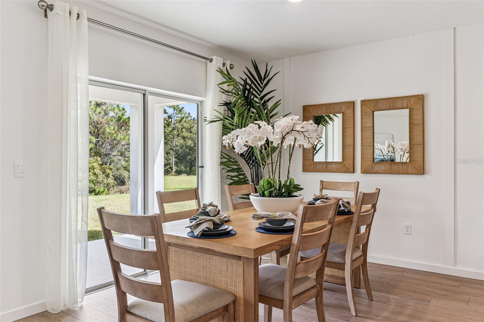 Image 9 of 70 For 2821 House Finch Road