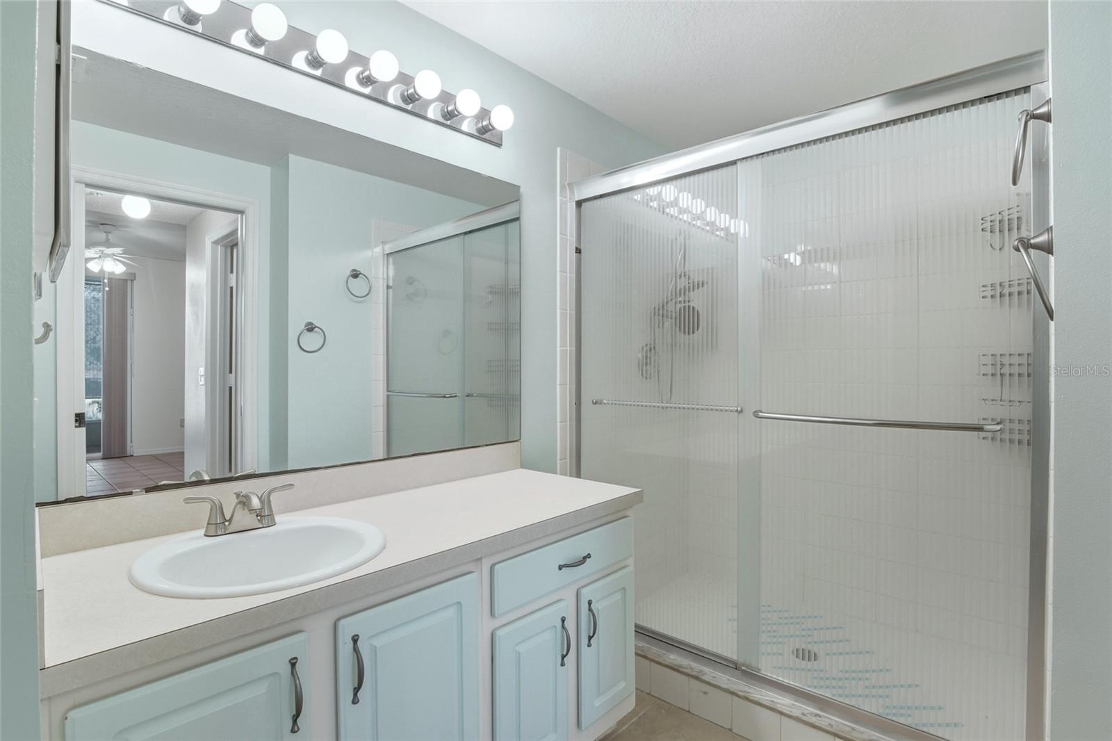 Image 15 of 38 For 570 Cranes Way 140