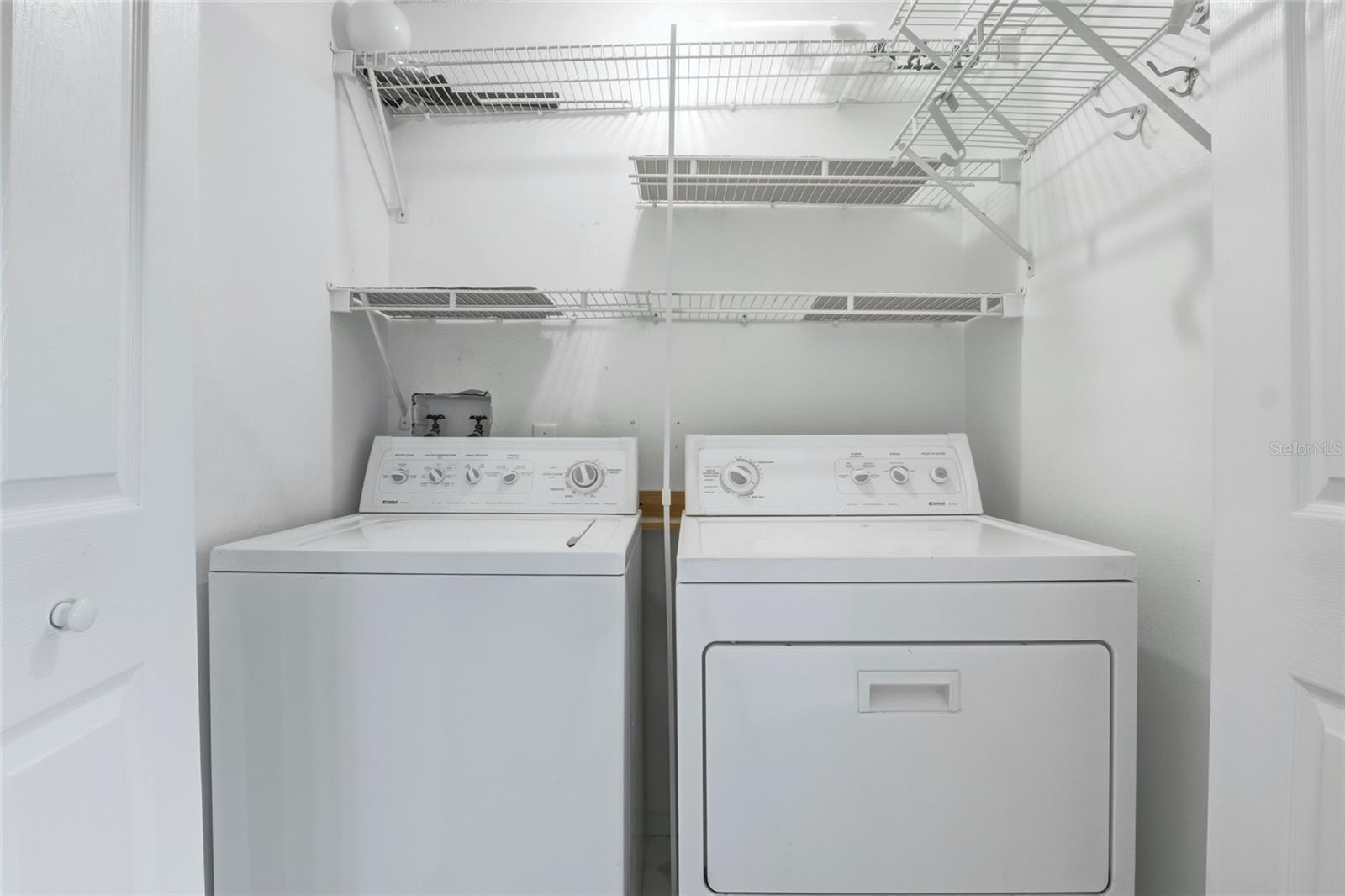 Image 20 of 38 For 570 Cranes Way 140