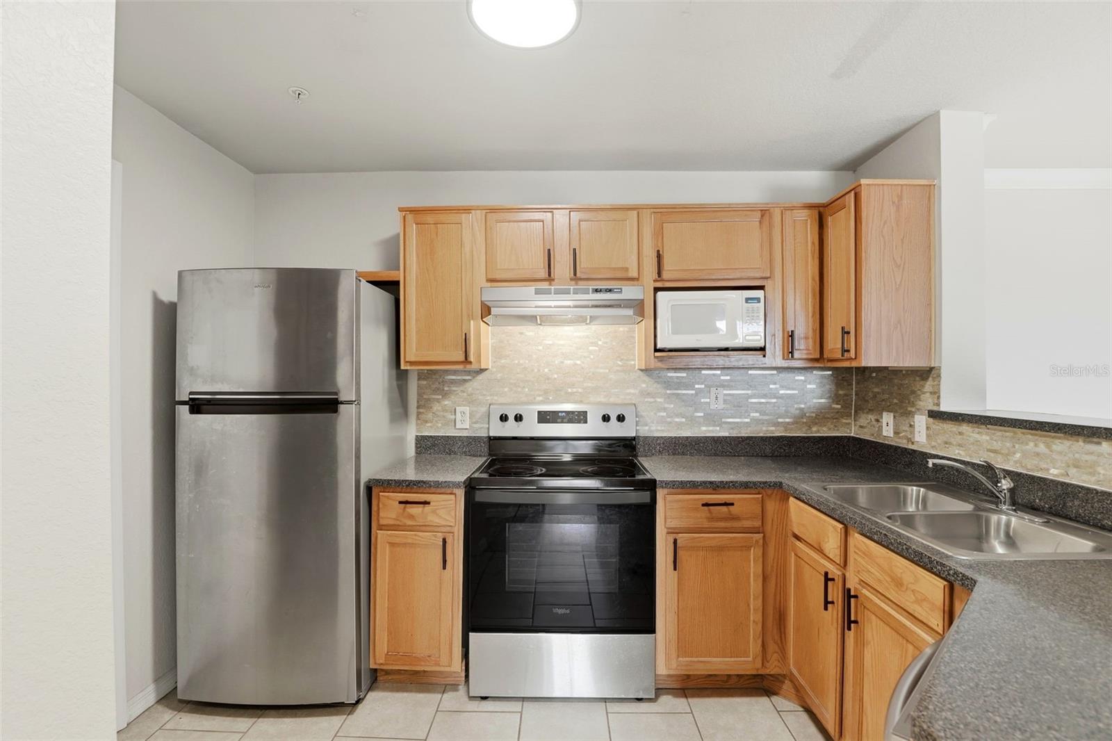 Image 14 of 28 For 5526 Pga Boulevard Nw 4937