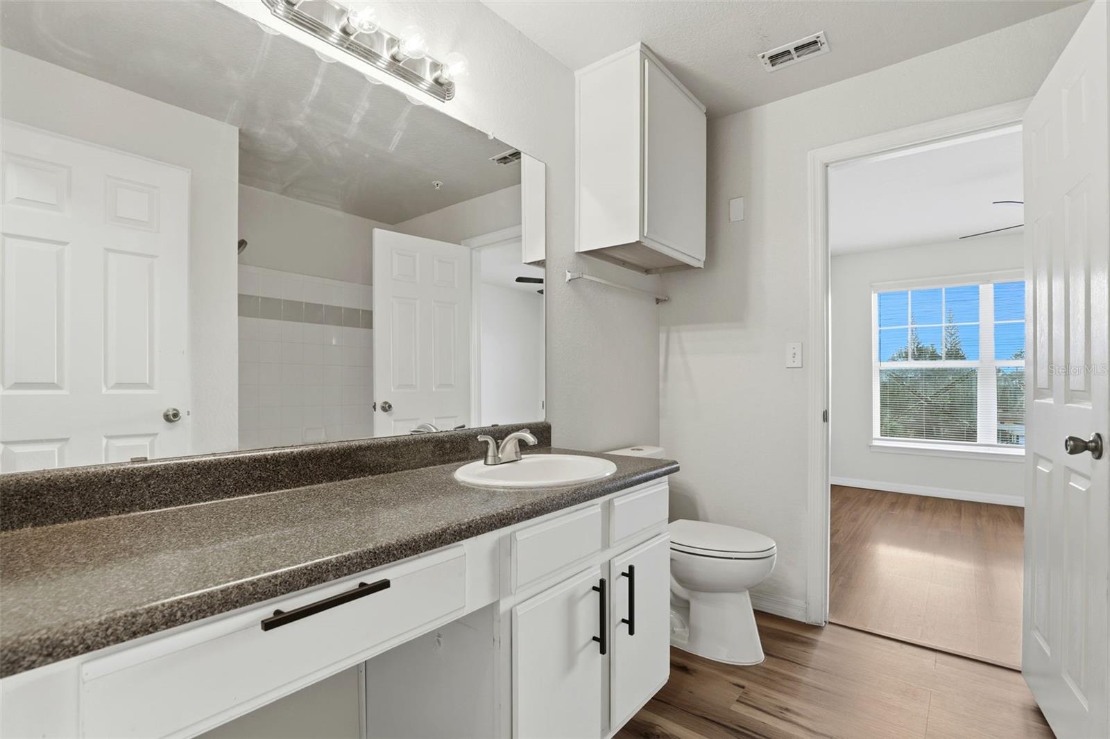 Image 23 of 28 For 5526 Pga Boulevard Nw 4937