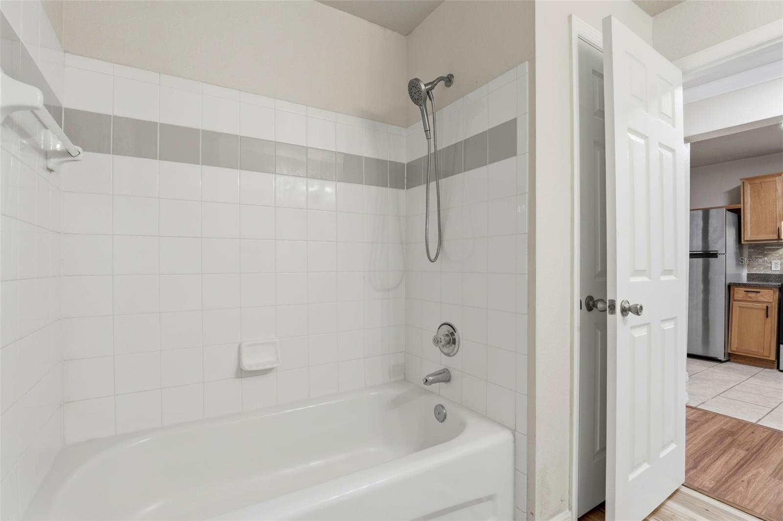 Image 24 of 28 For 5526 Pga Boulevard Nw 4937