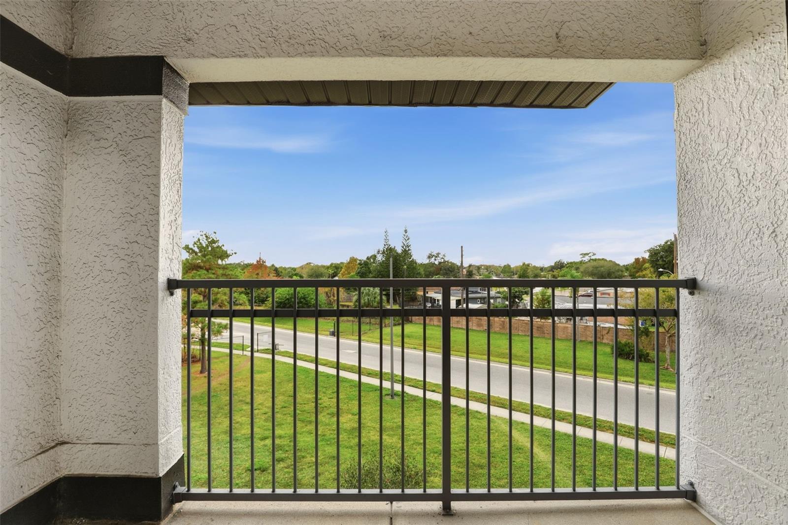 Image 26 of 28 For 5526 Pga Boulevard Nw 4937