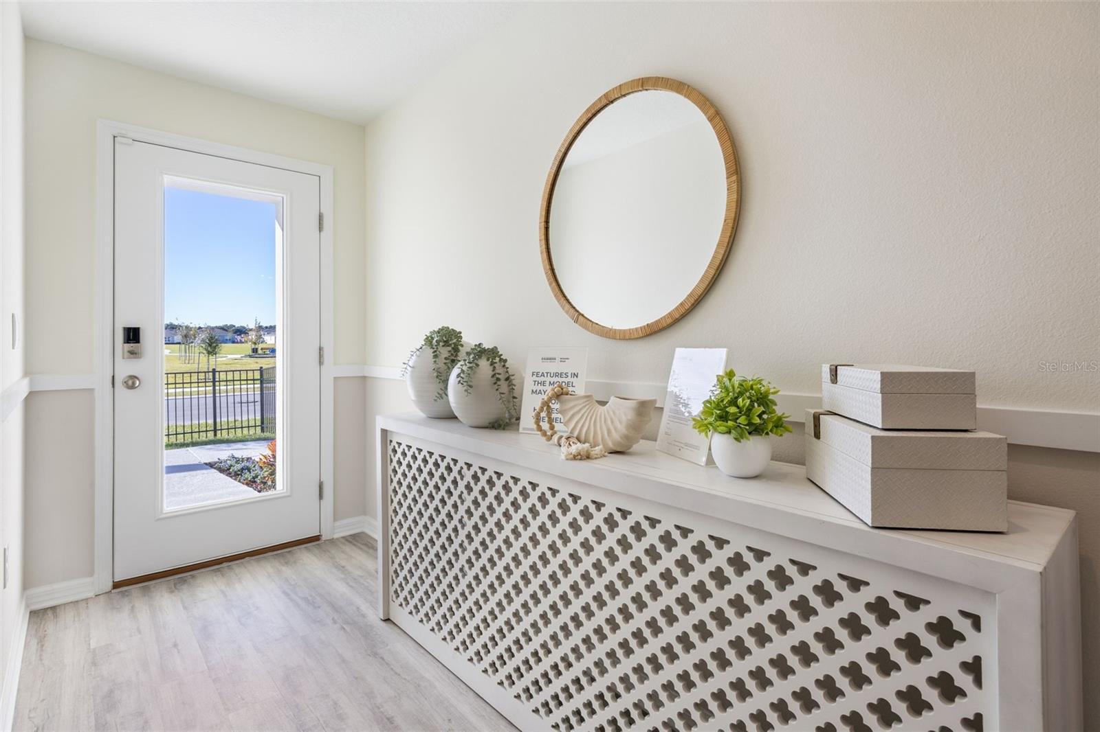 Image 2 of 27 For 174 Bullfrog