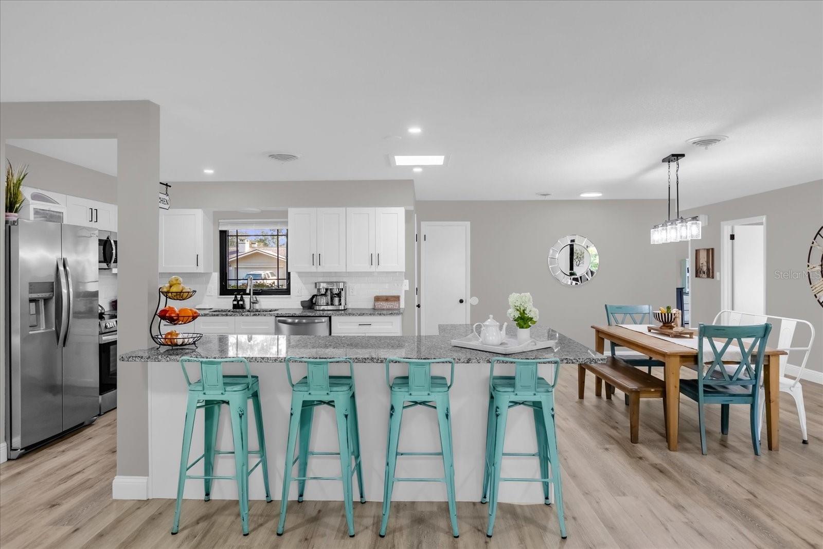 Image 11 of 33 For 806 Arlington Boulevard