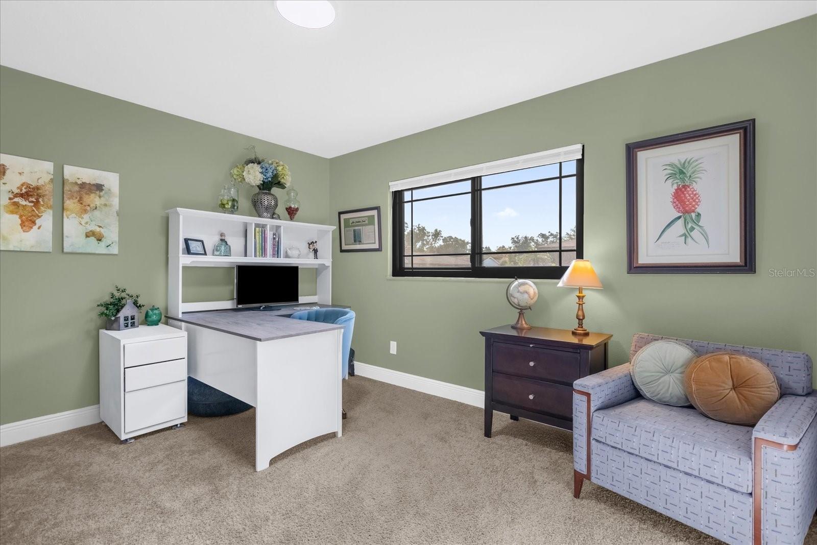 Image 25 of 33 For 806 Arlington Boulevard