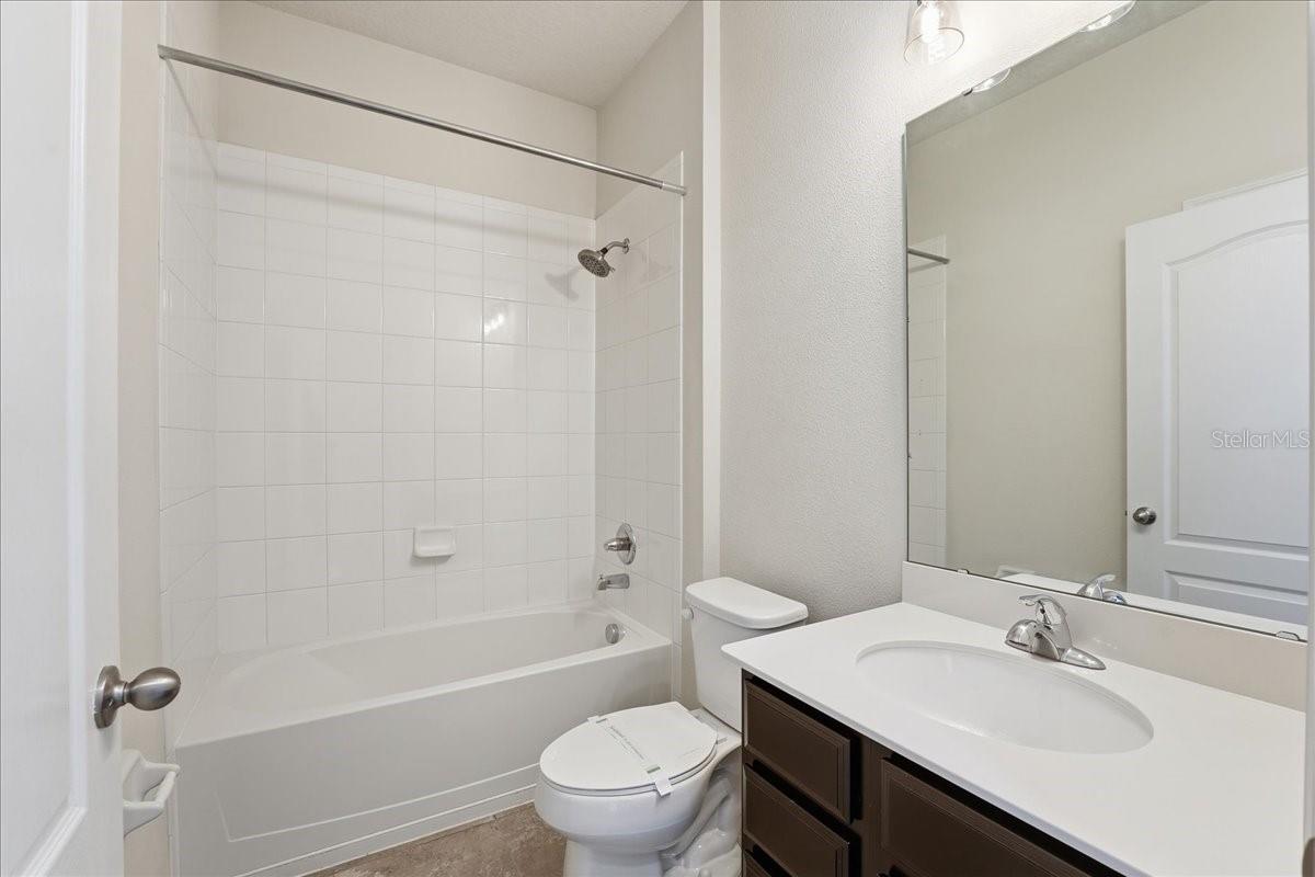 Image 10 of 14 For 11007 Inside Loop