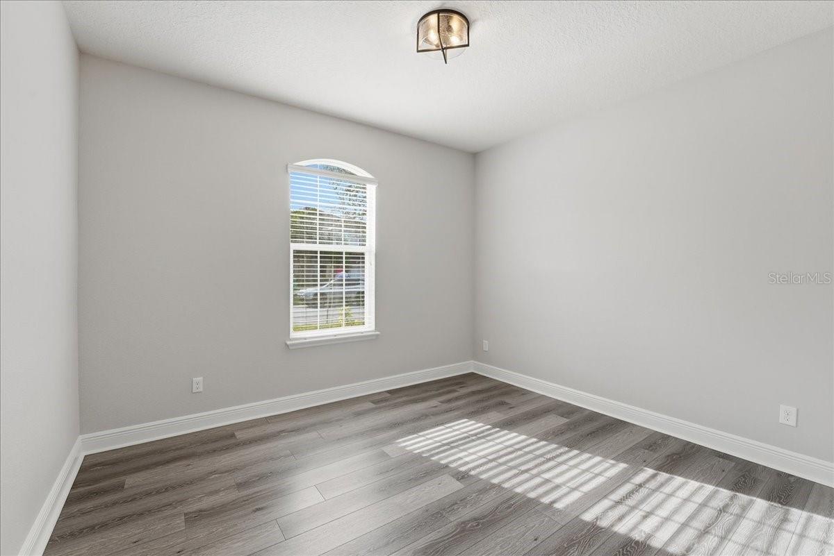 Image 11 of 14 For 11007 Inside Loop