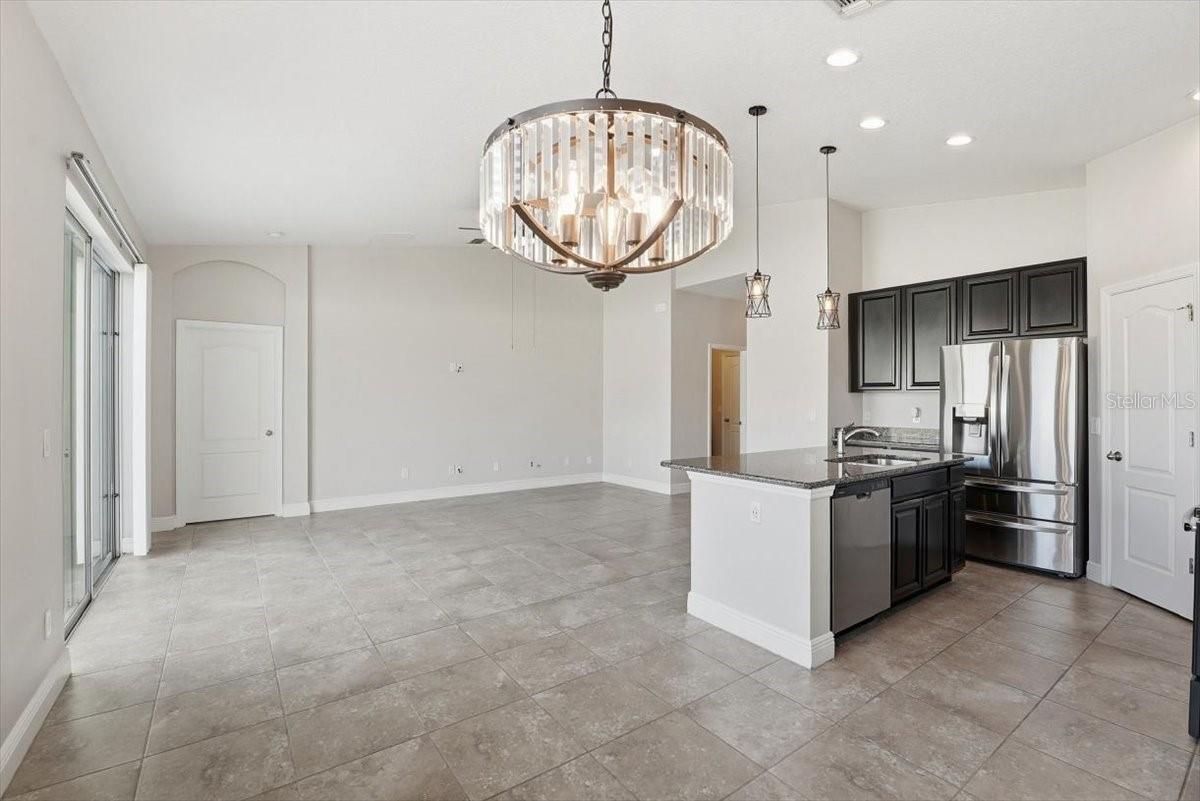 Image 5 of 14 For 11007 Inside Loop