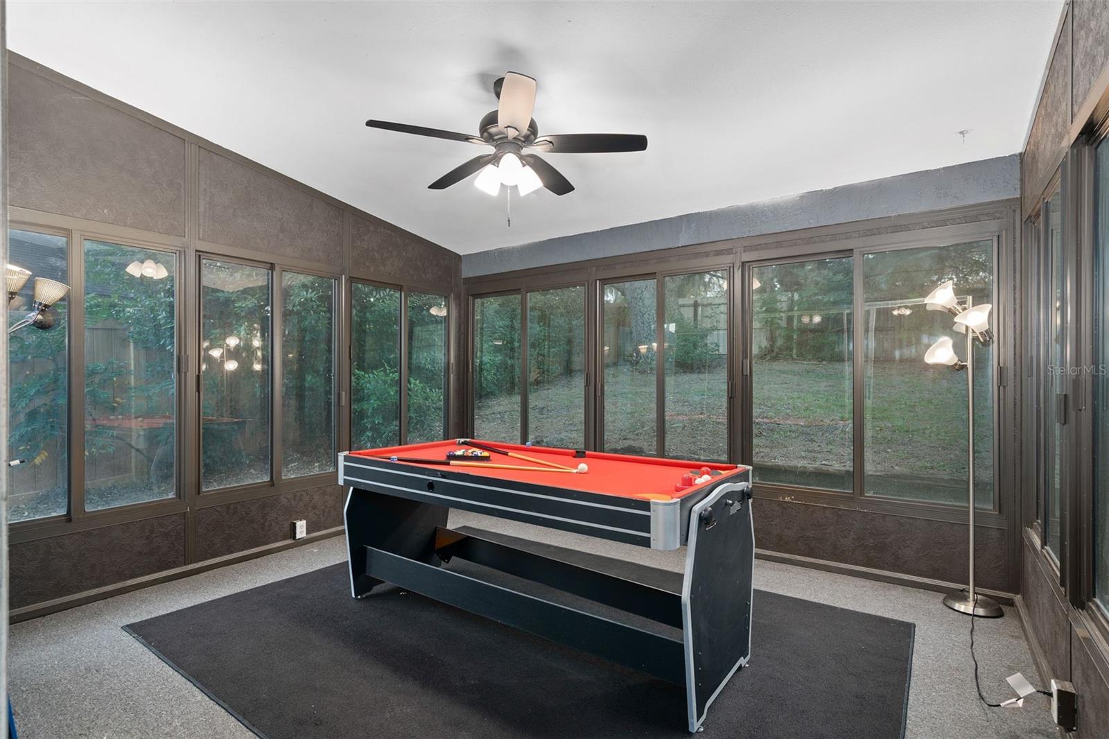 Image 14 of 39 For 6010 Mountel Court