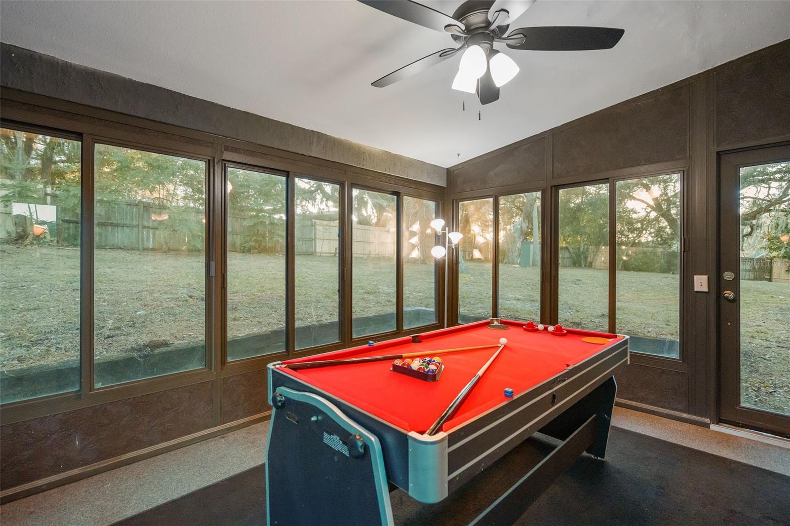 Image 16 of 39 For 6010 Mountel Court