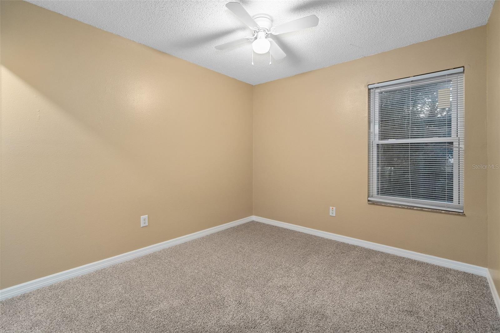 Image 30 of 39 For 6010 Mountel Court