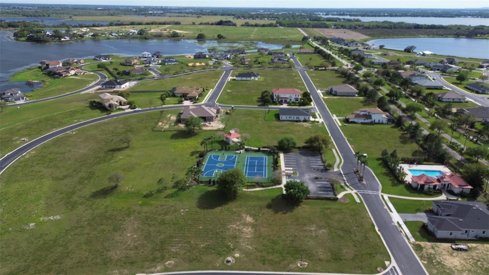 Image 19 of 35 For 229 Snowy Orchid Way