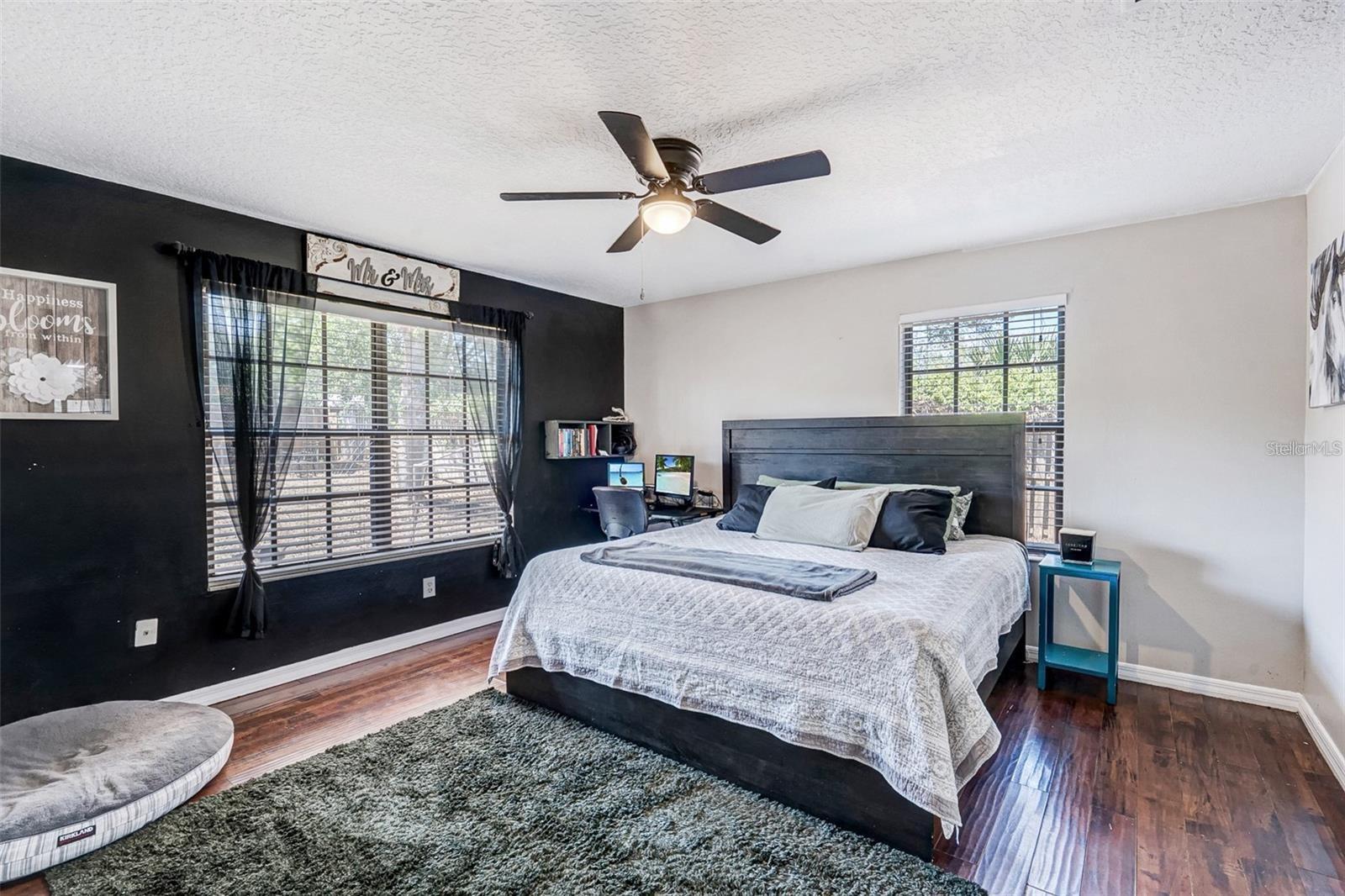 Image 15 of 32 For 17411 Hillside Drive