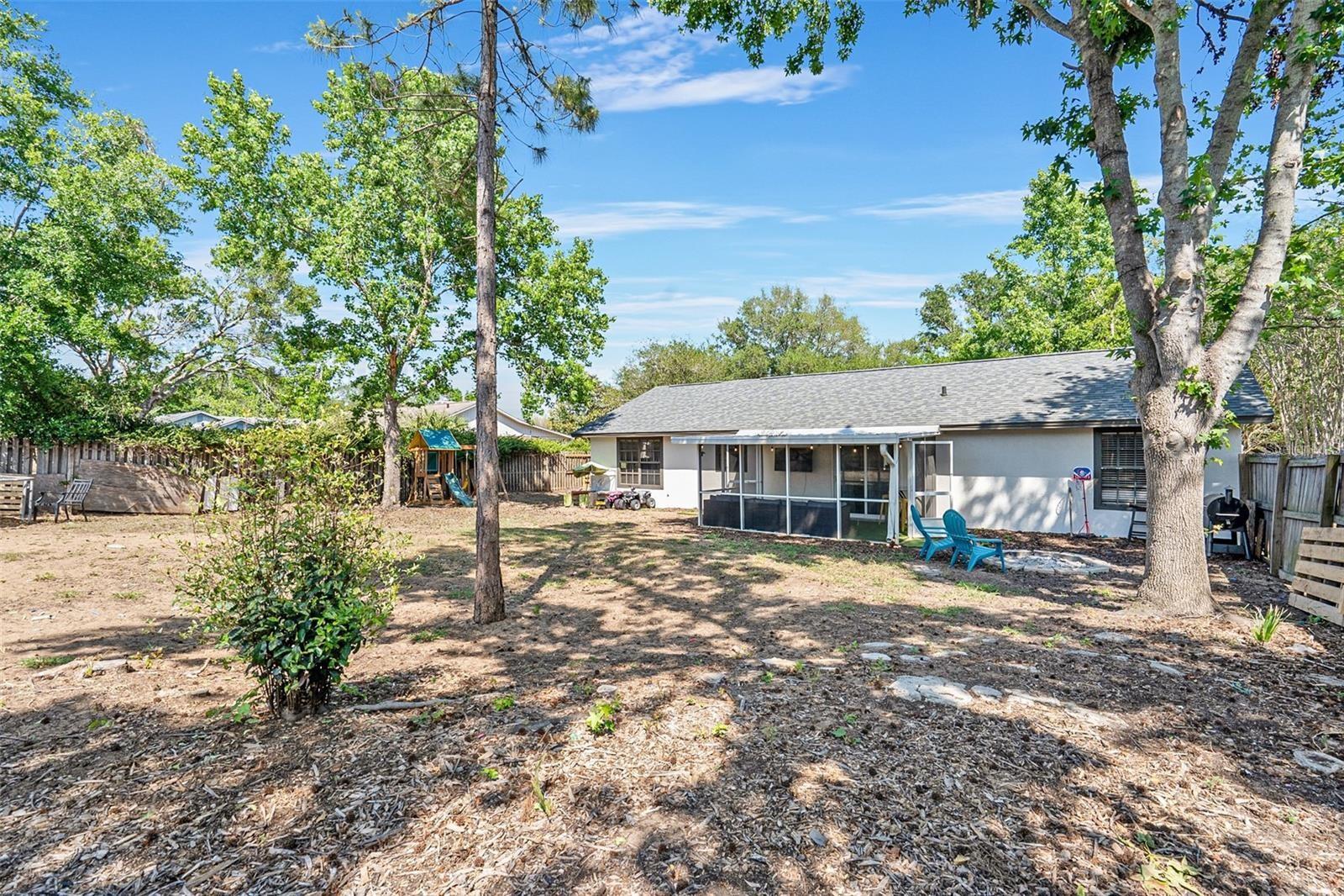 Image 30 of 32 For 17411 Hillside Drive