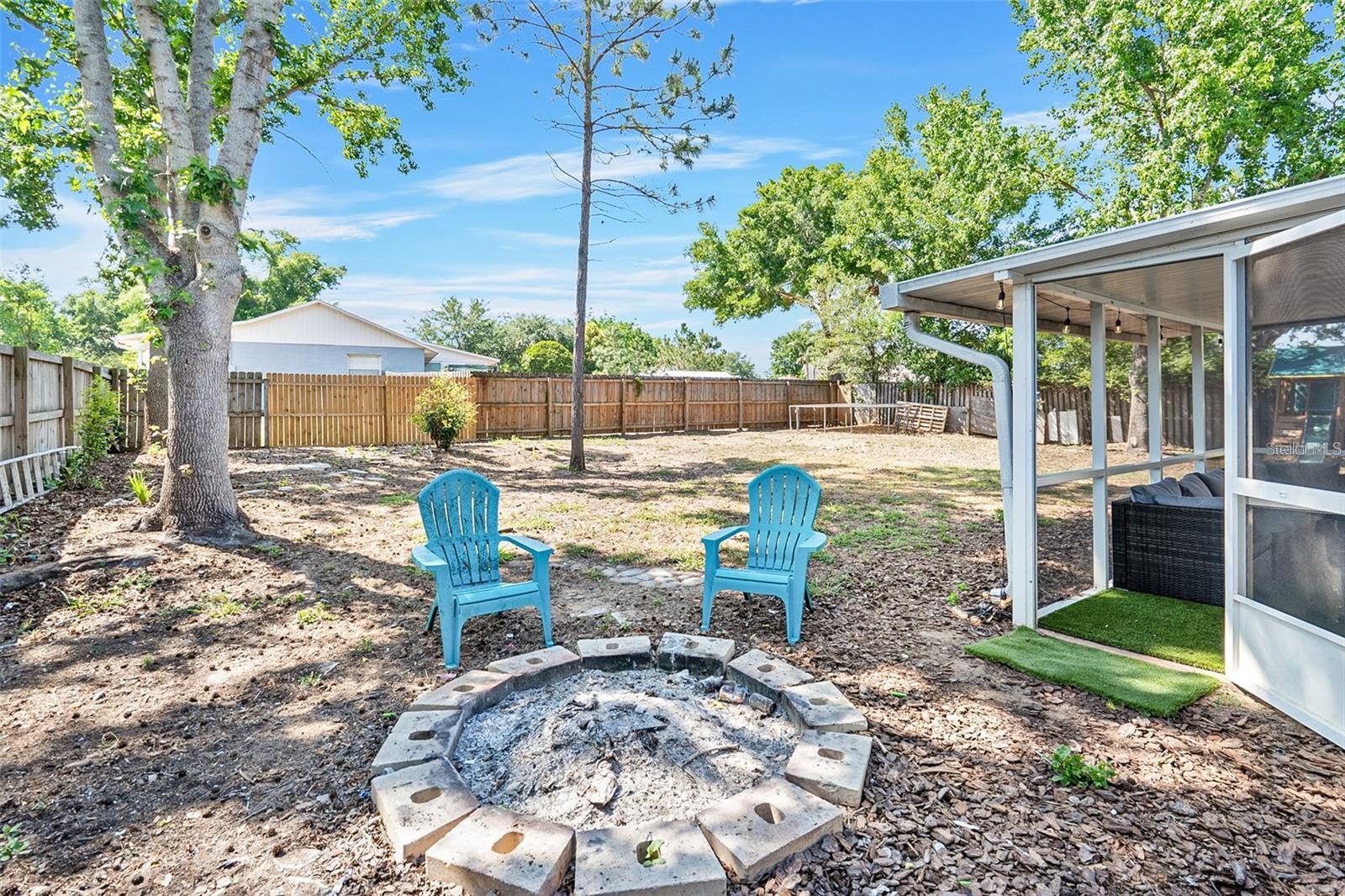 Image 31 of 32 For 17411 Hillside Drive