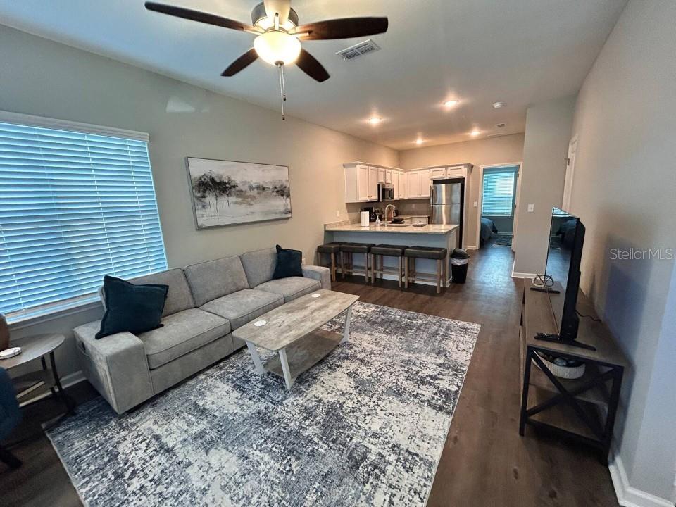 Image 4 of 21 For 2282 Del Carmel Way 14