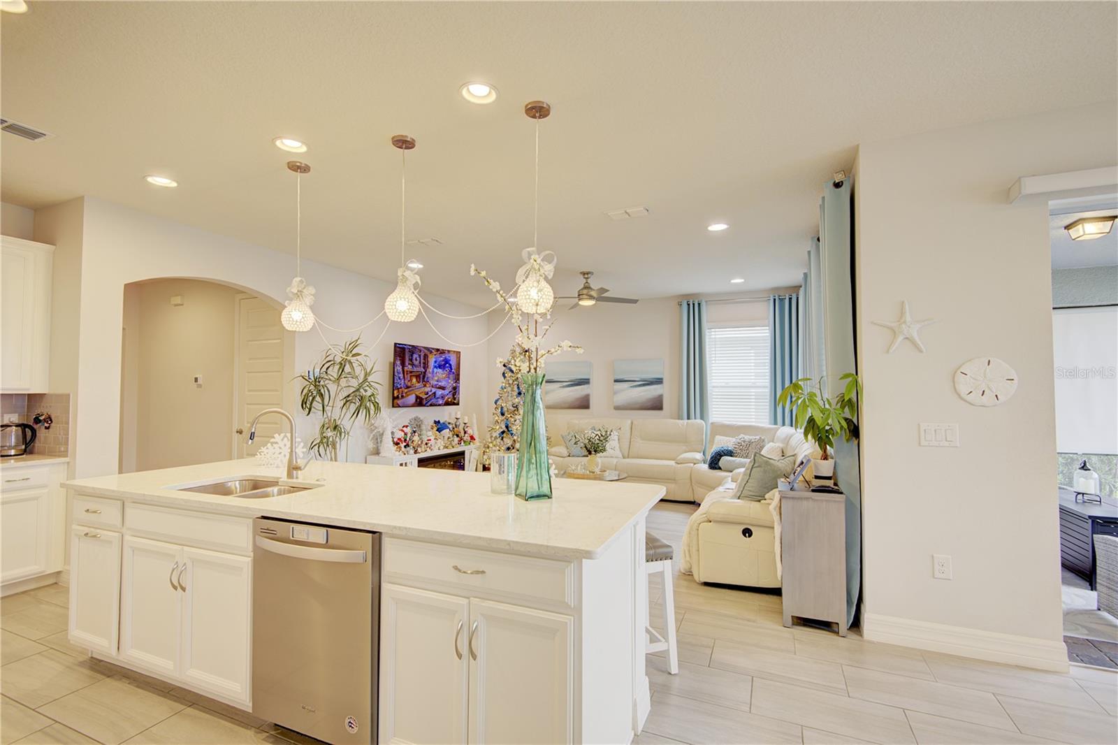 Image 15 of 61 For 1132 Wood Dale Circle