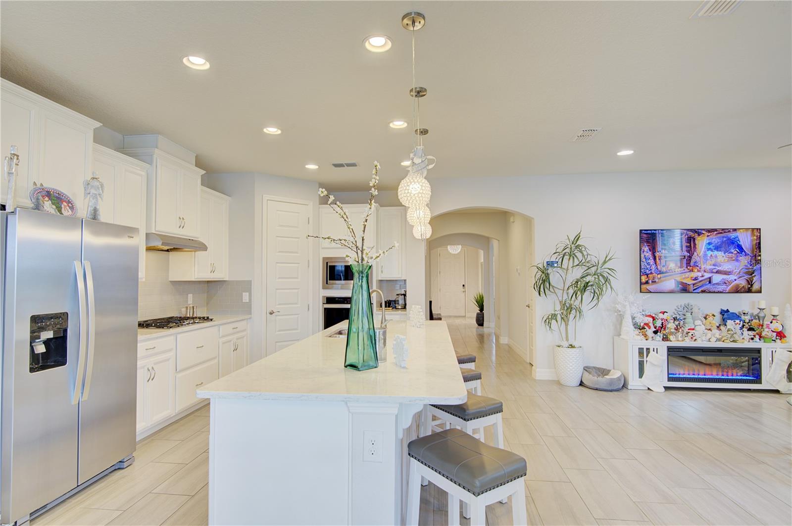 Image 16 of 61 For 1132 Wood Dale Circle