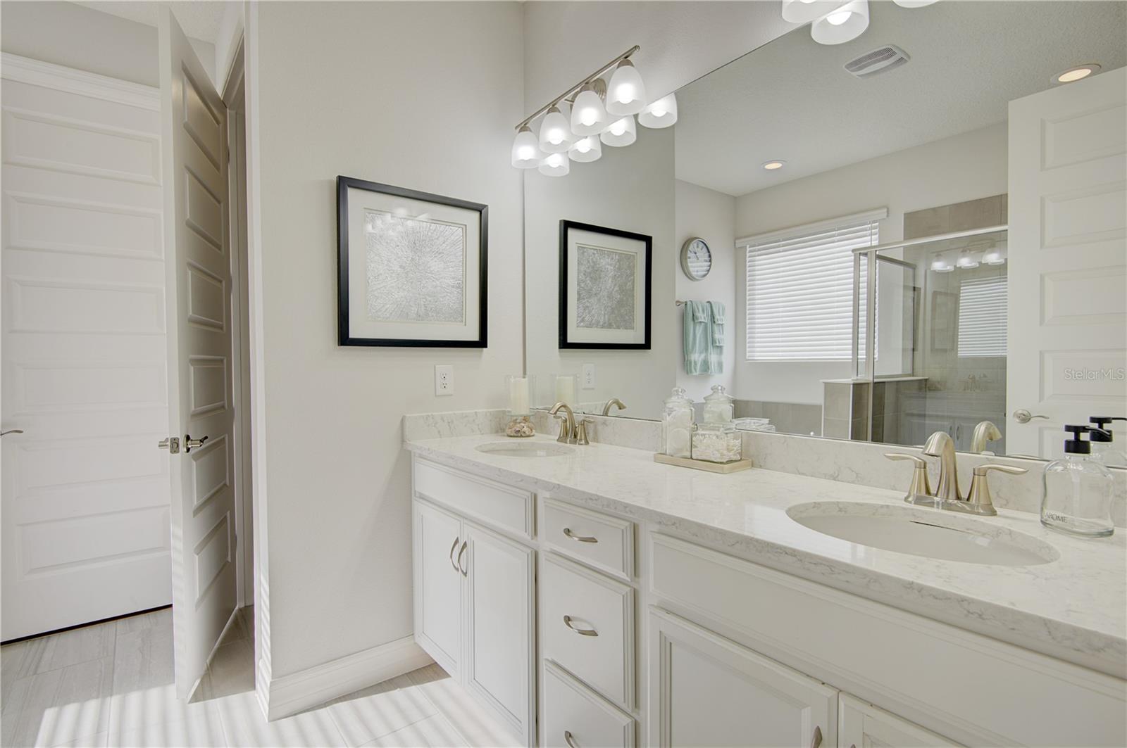 Image 27 of 61 For 1132 Wood Dale Circle