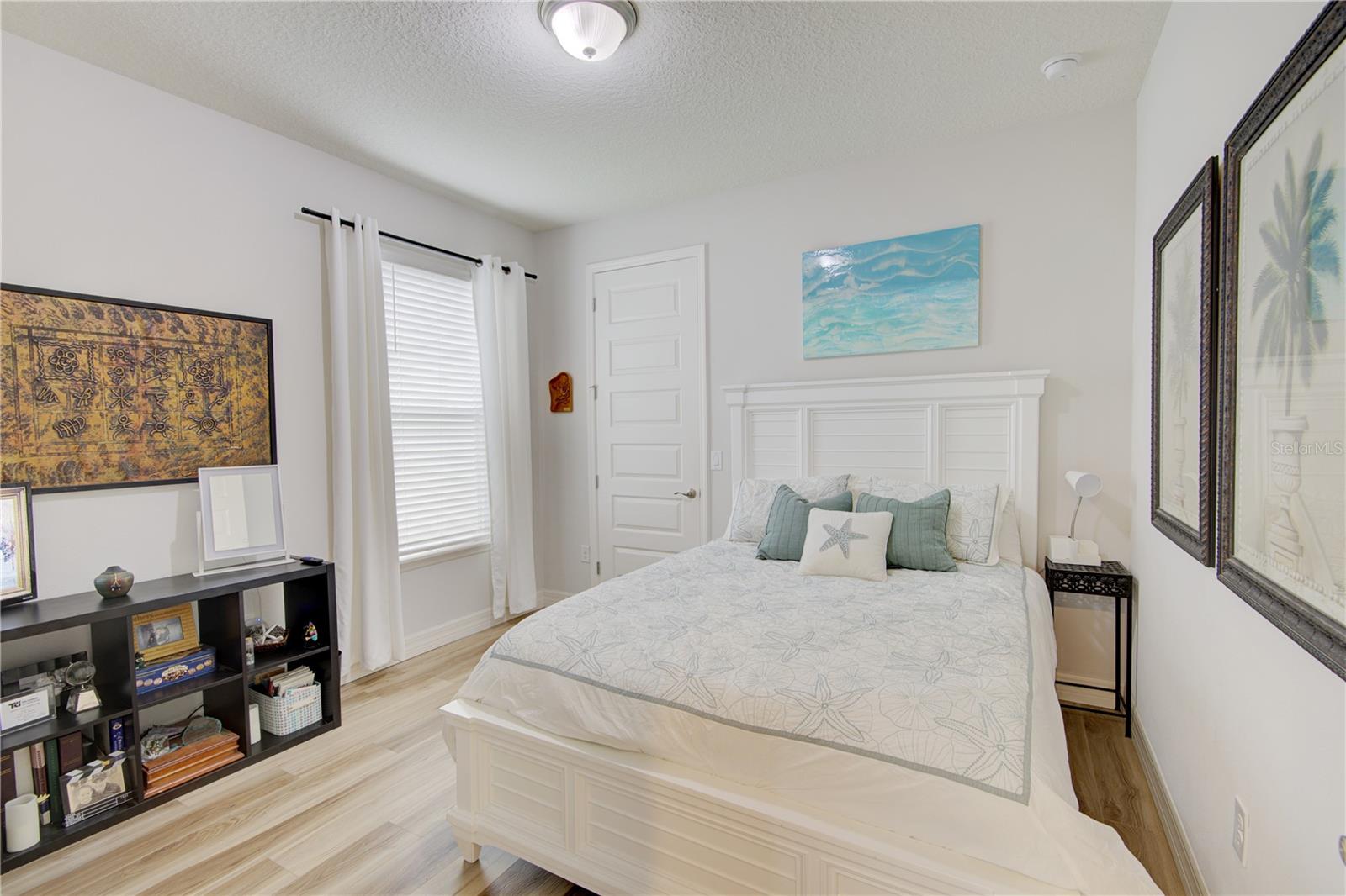 Image 34 of 61 For 1132 Wood Dale Circle