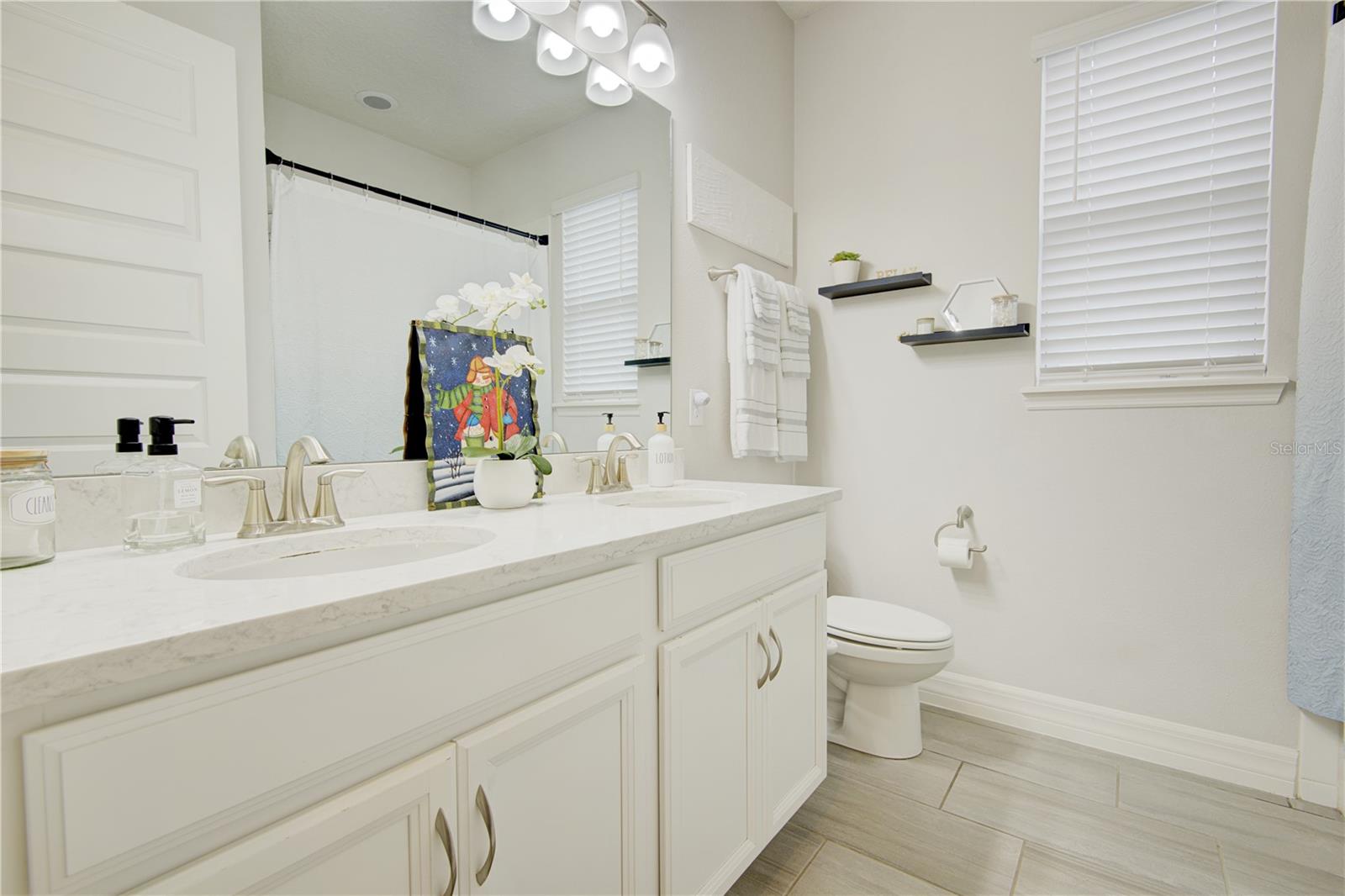 Image 36 of 61 For 1132 Wood Dale Circle