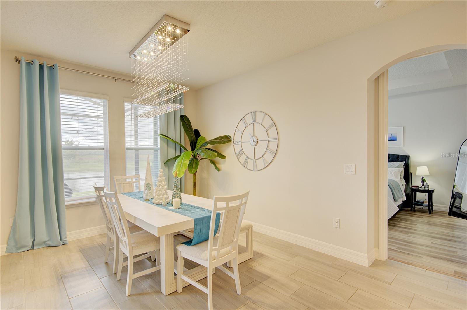 Image 9 of 61 For 1132 Wood Dale Circle